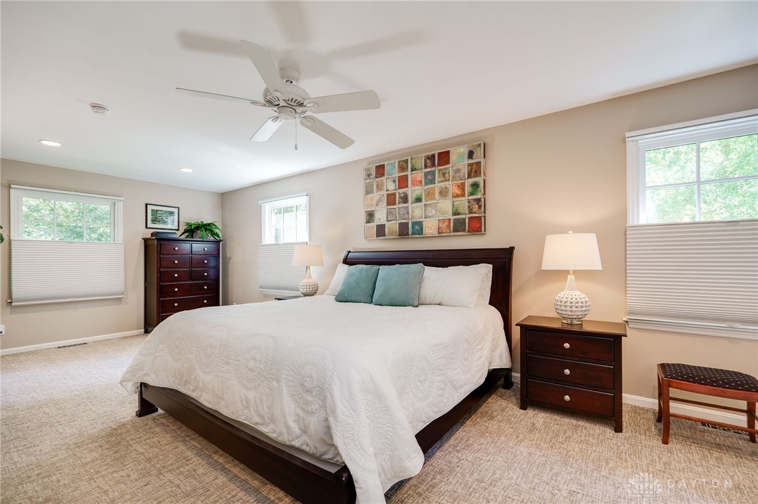 5846 Folkestone Drive