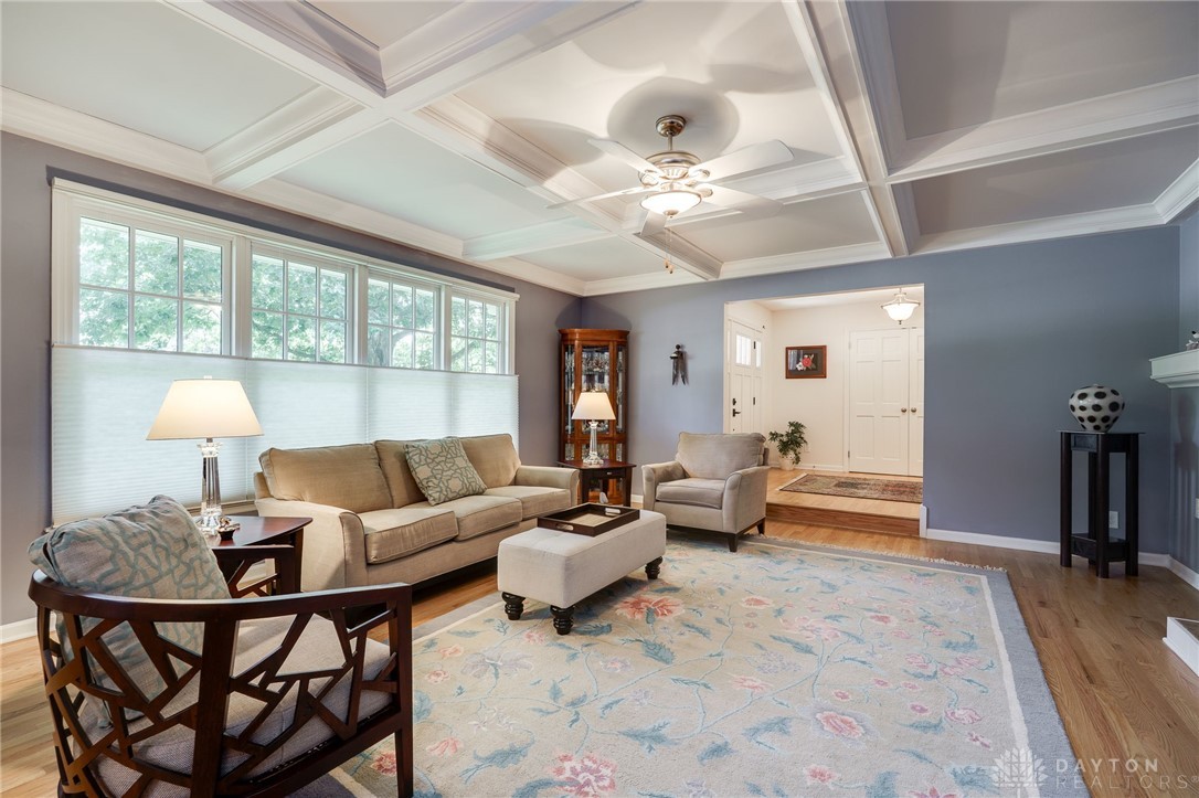 5846 Folkestone Drive