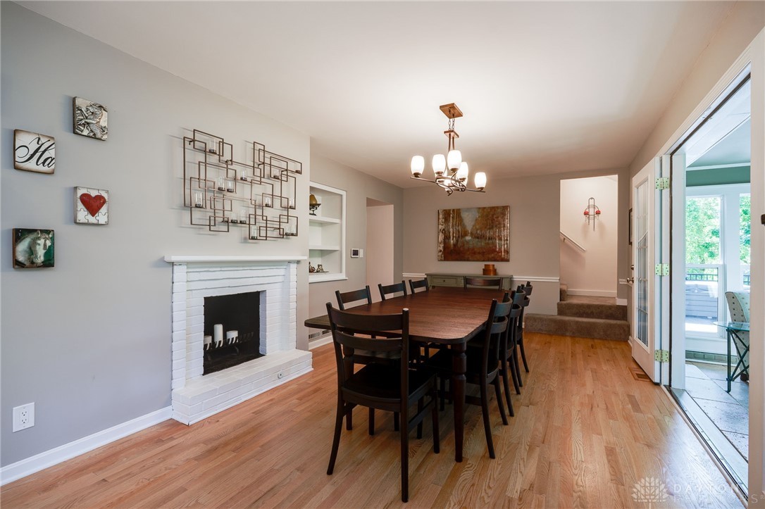 5846 Folkestone Drive