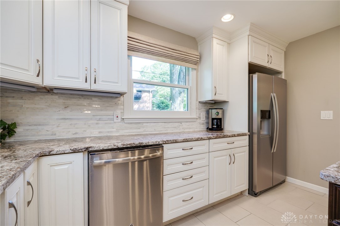 5846 Folkestone Drive