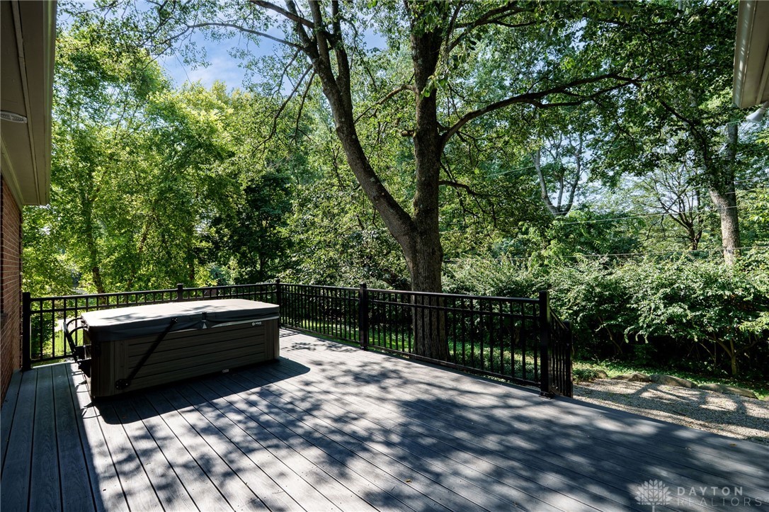 5846 Folkestone Drive