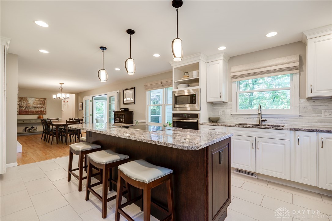 5846 Folkestone Drive