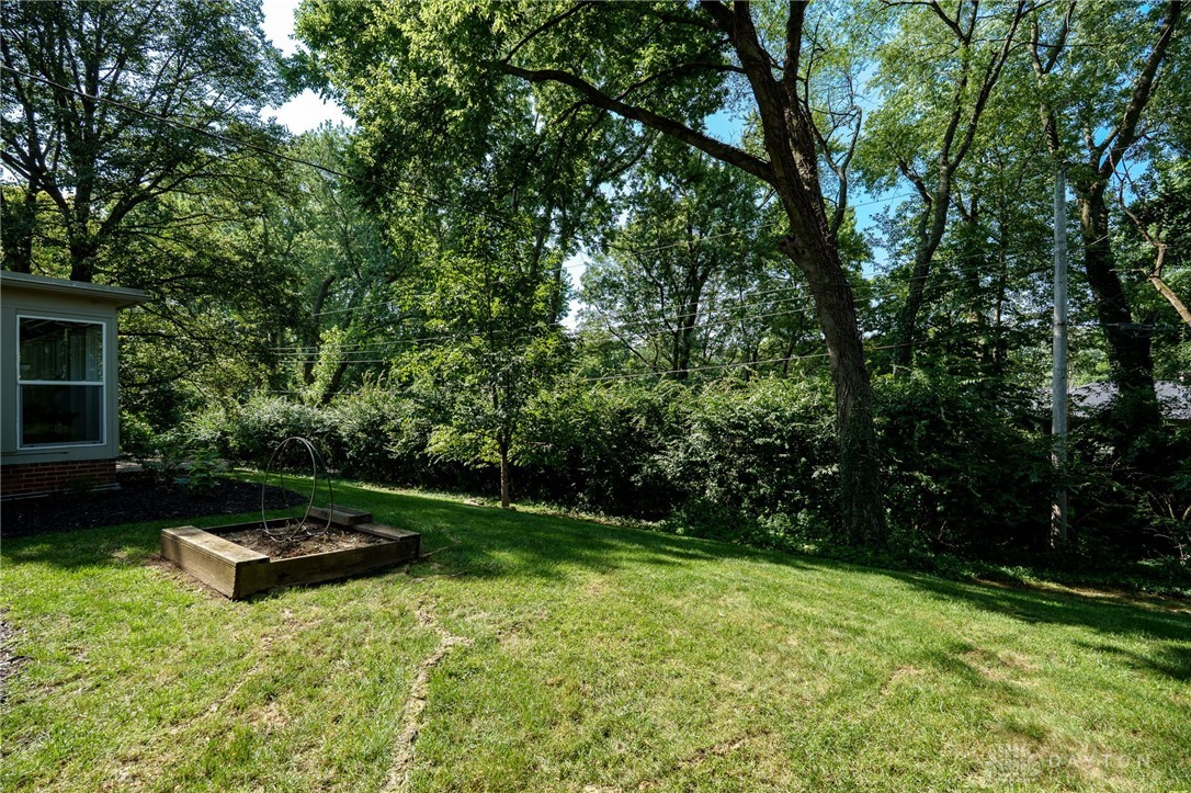 5846 Folkestone Drive