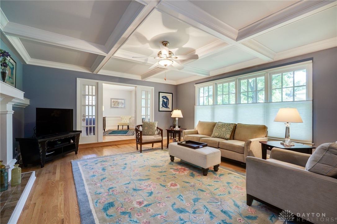 5846 Folkestone Drive