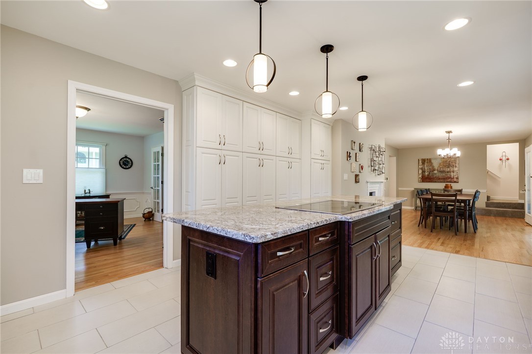 5846 Folkestone Drive