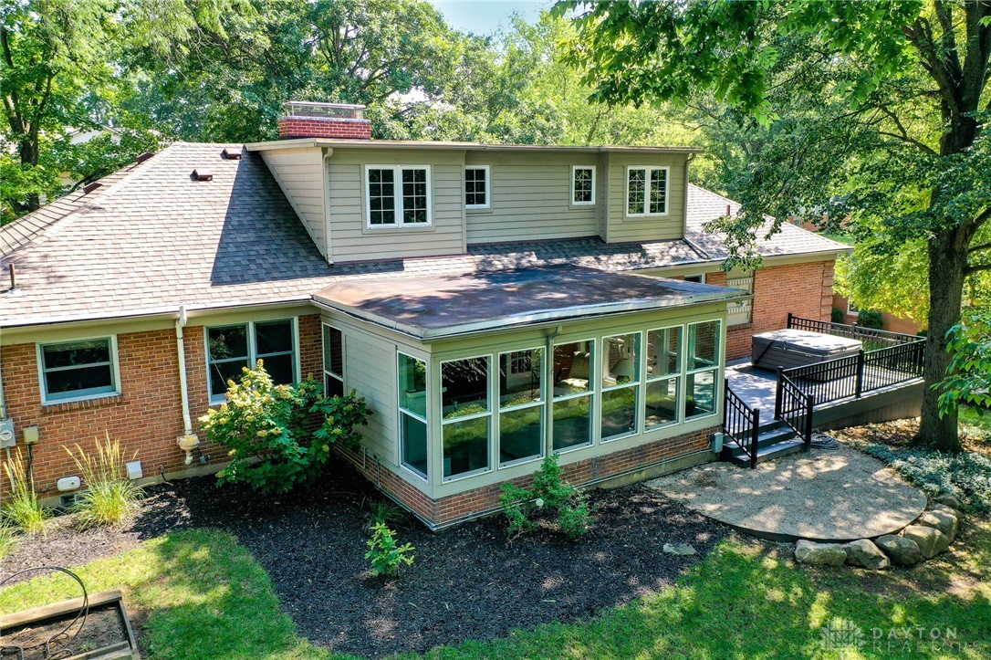 5846 Folkestone Drive