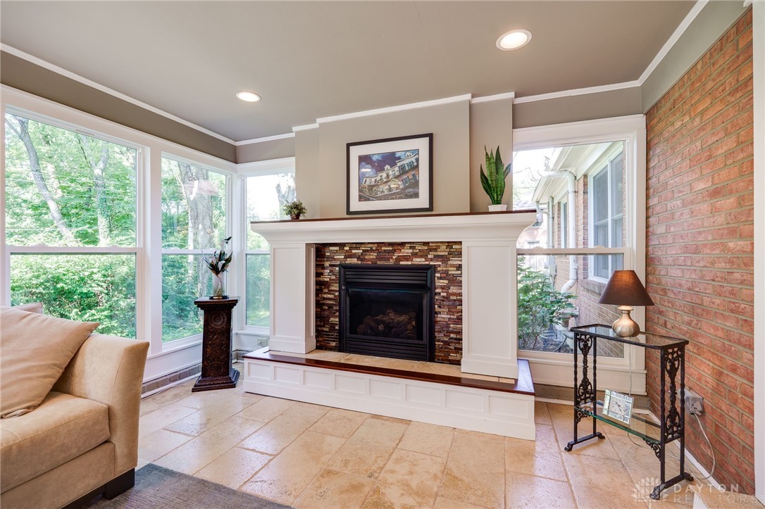 5846 Folkestone Drive