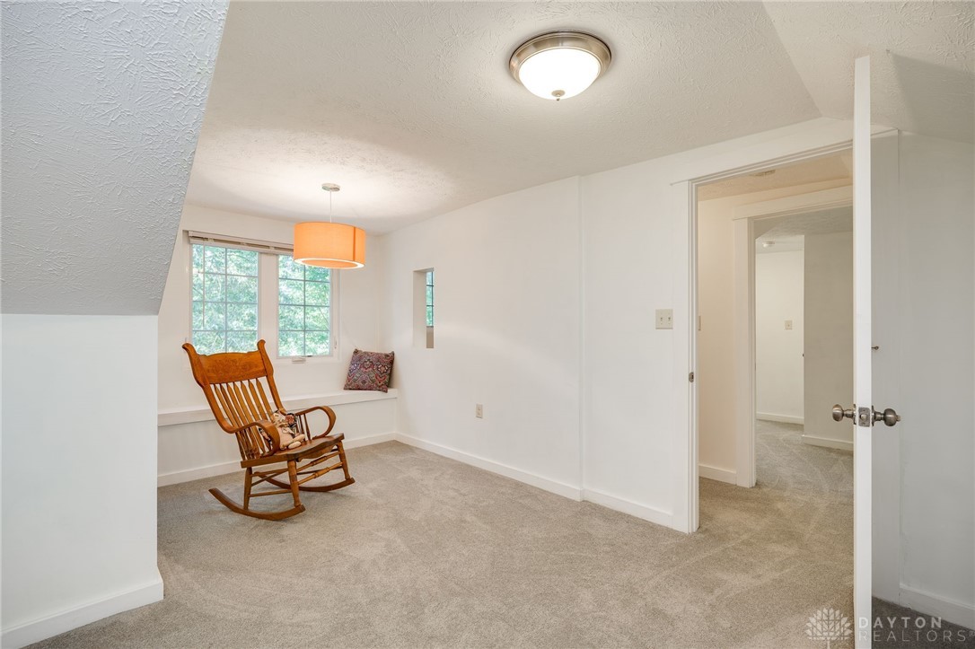 5846 Folkestone Drive