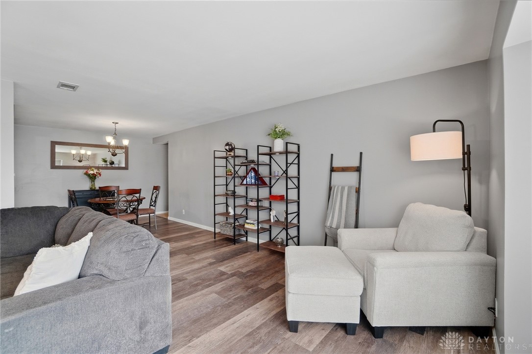 167 W Goodman Drive