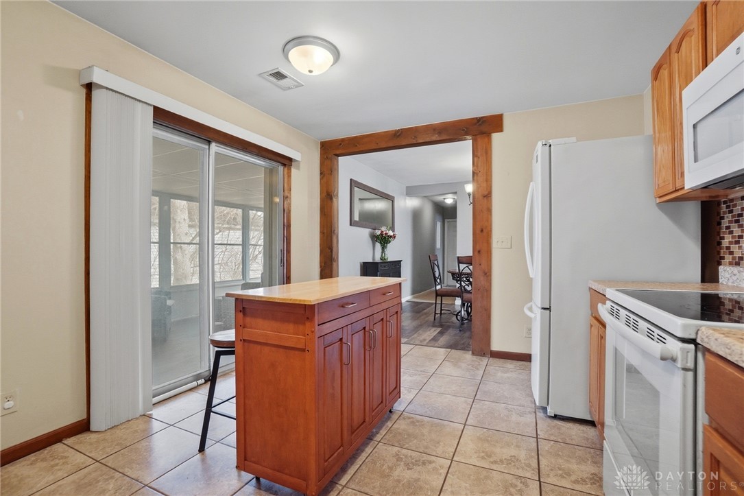 167 W Goodman Drive
