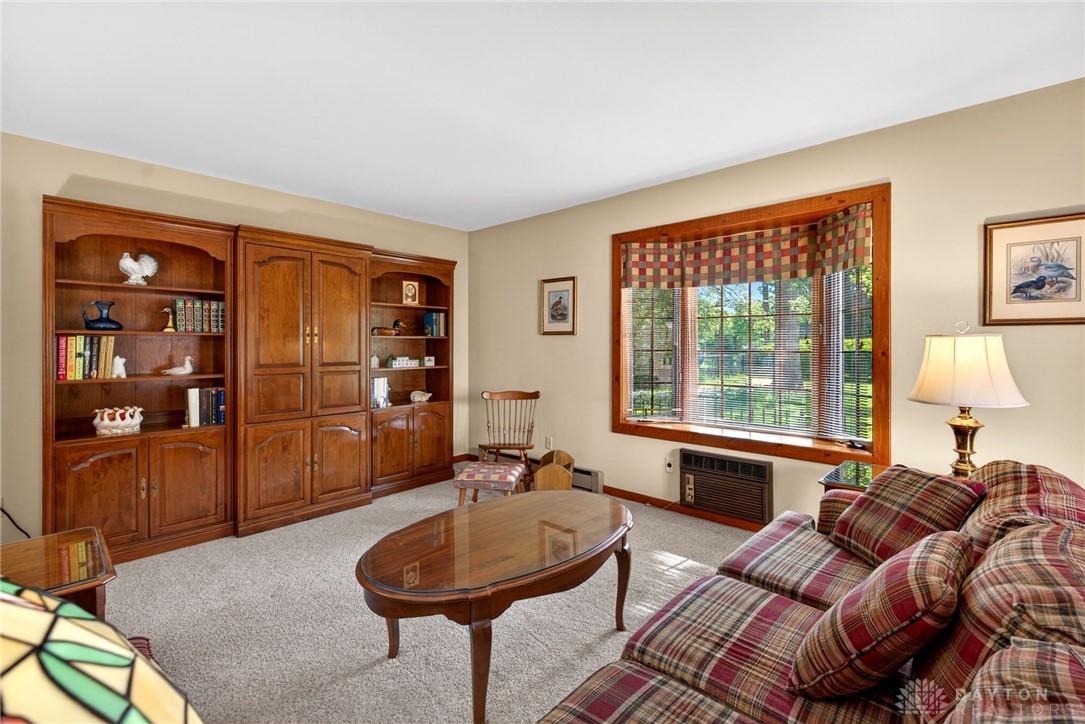 5148 Tahitian Place
