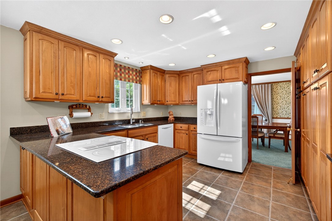 5148 Tahitian Place