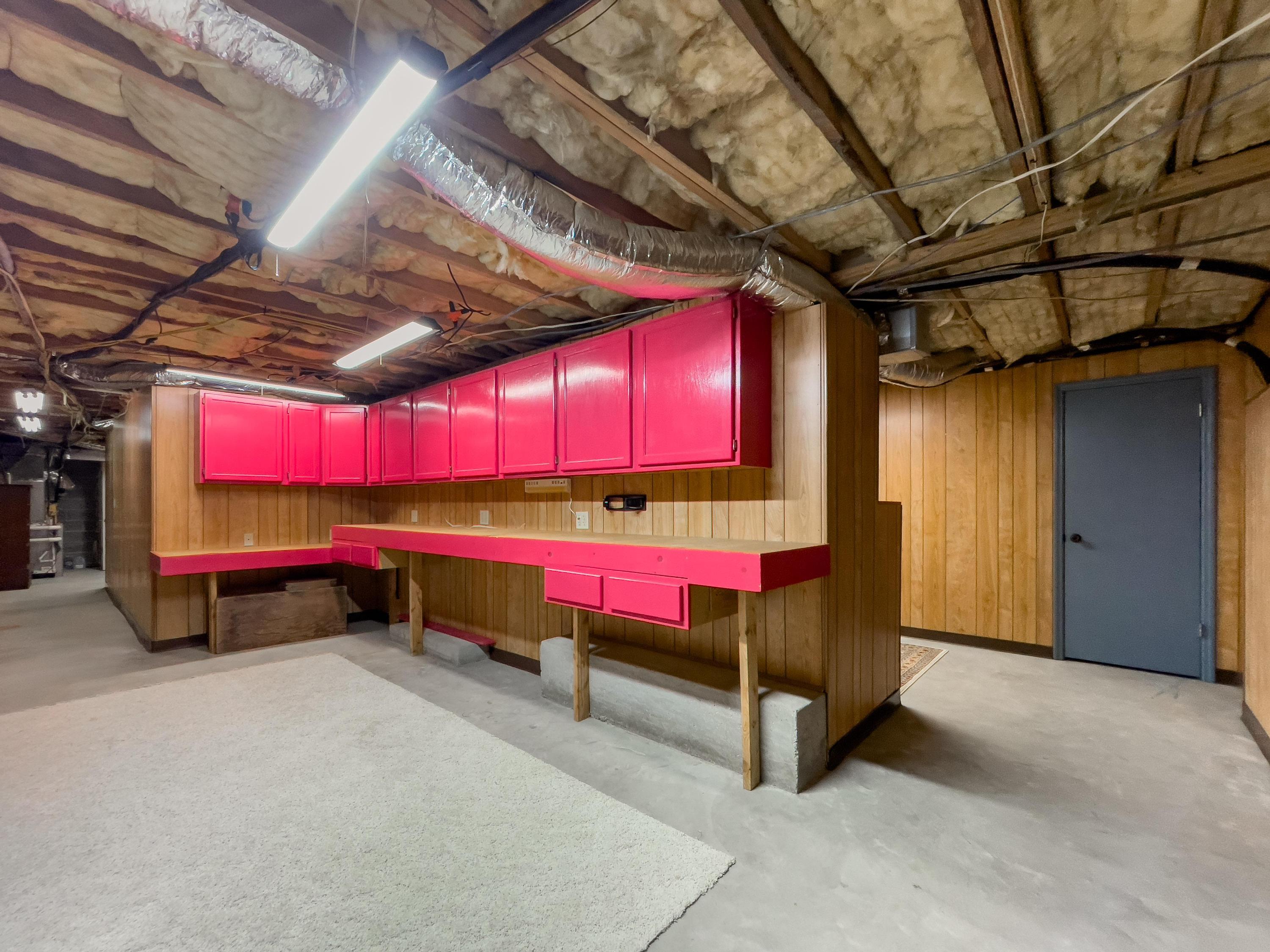 702 Sunset Mountain Dr