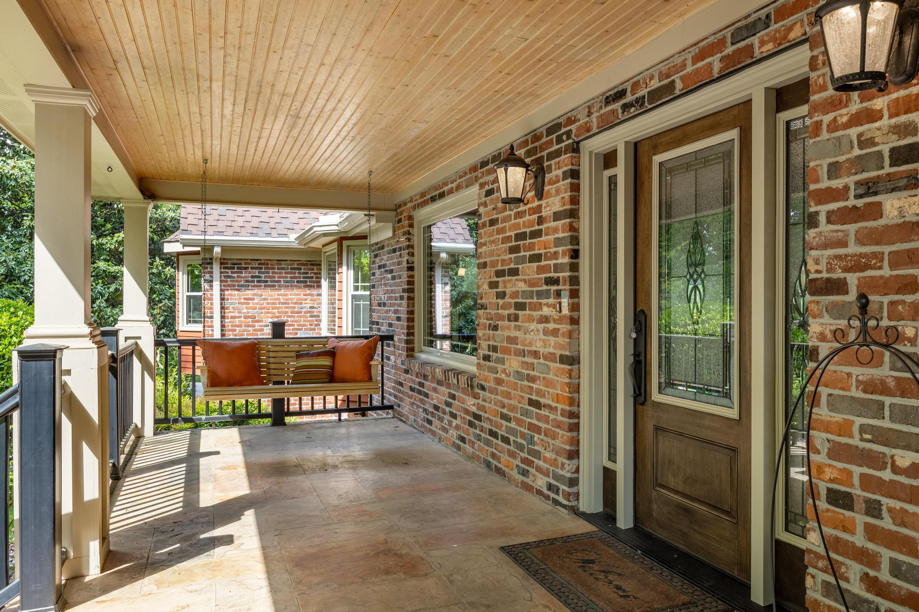 702 Sunset Mountain Dr