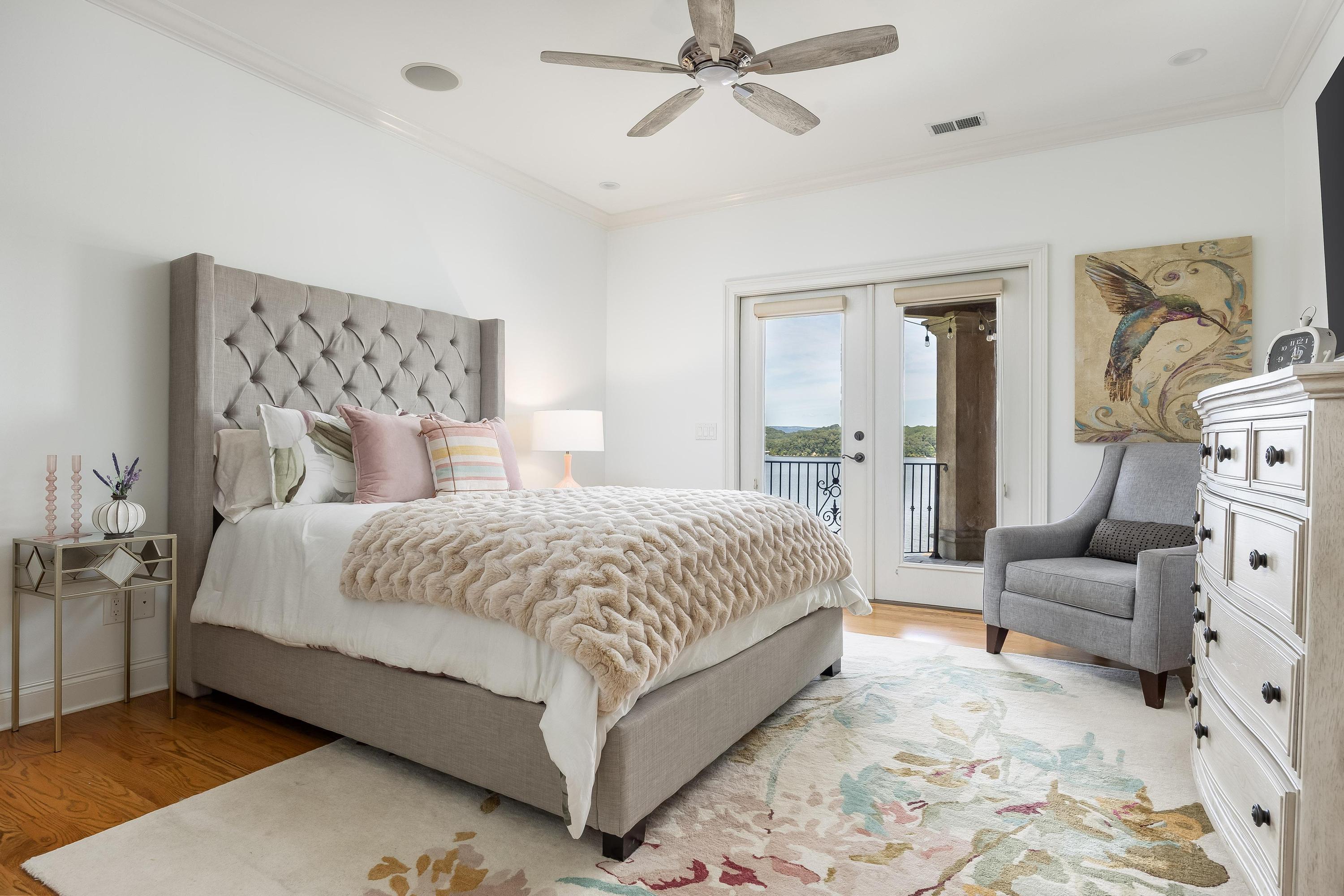 4388 Sailmaker Circle