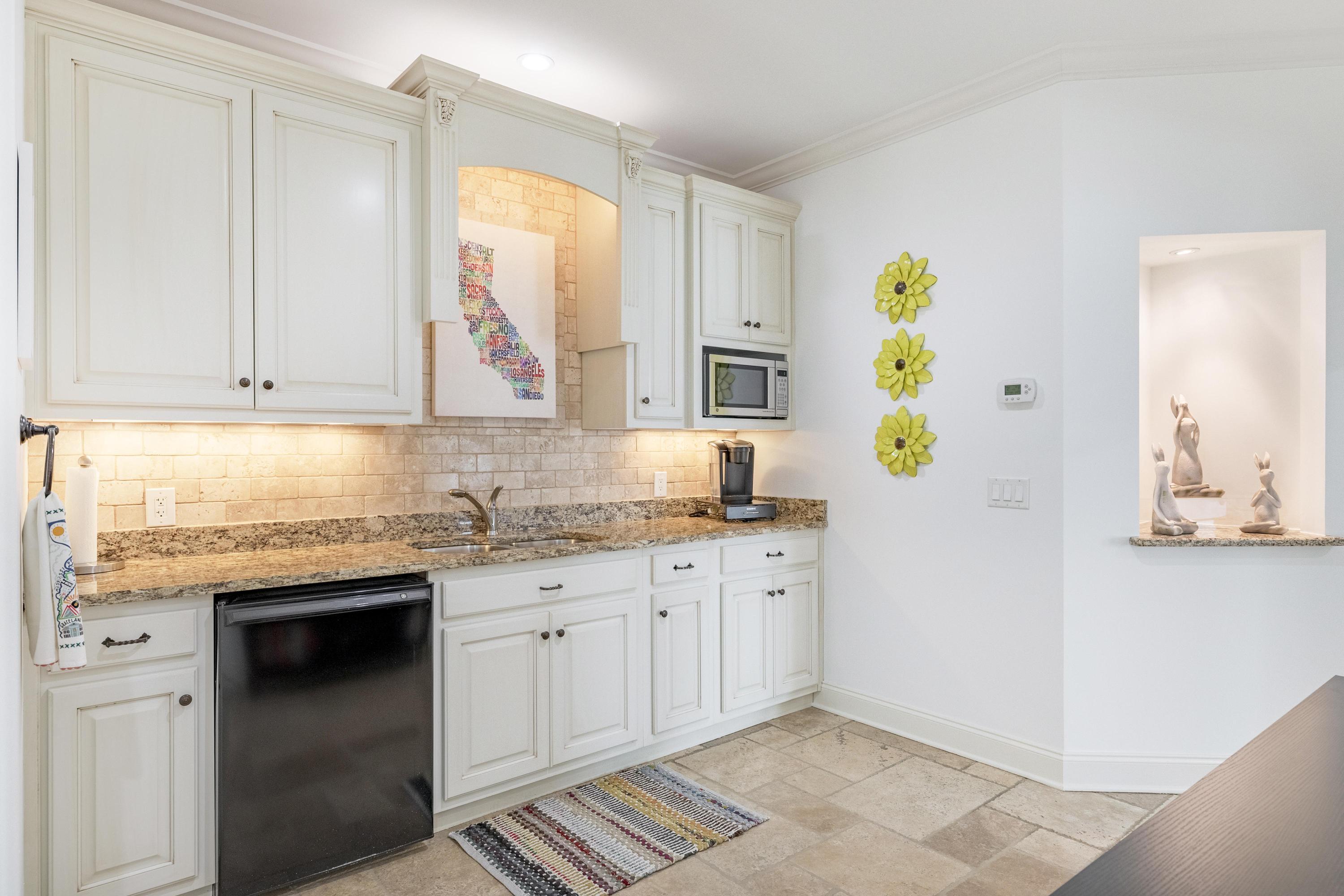 4388 Sailmaker Circle