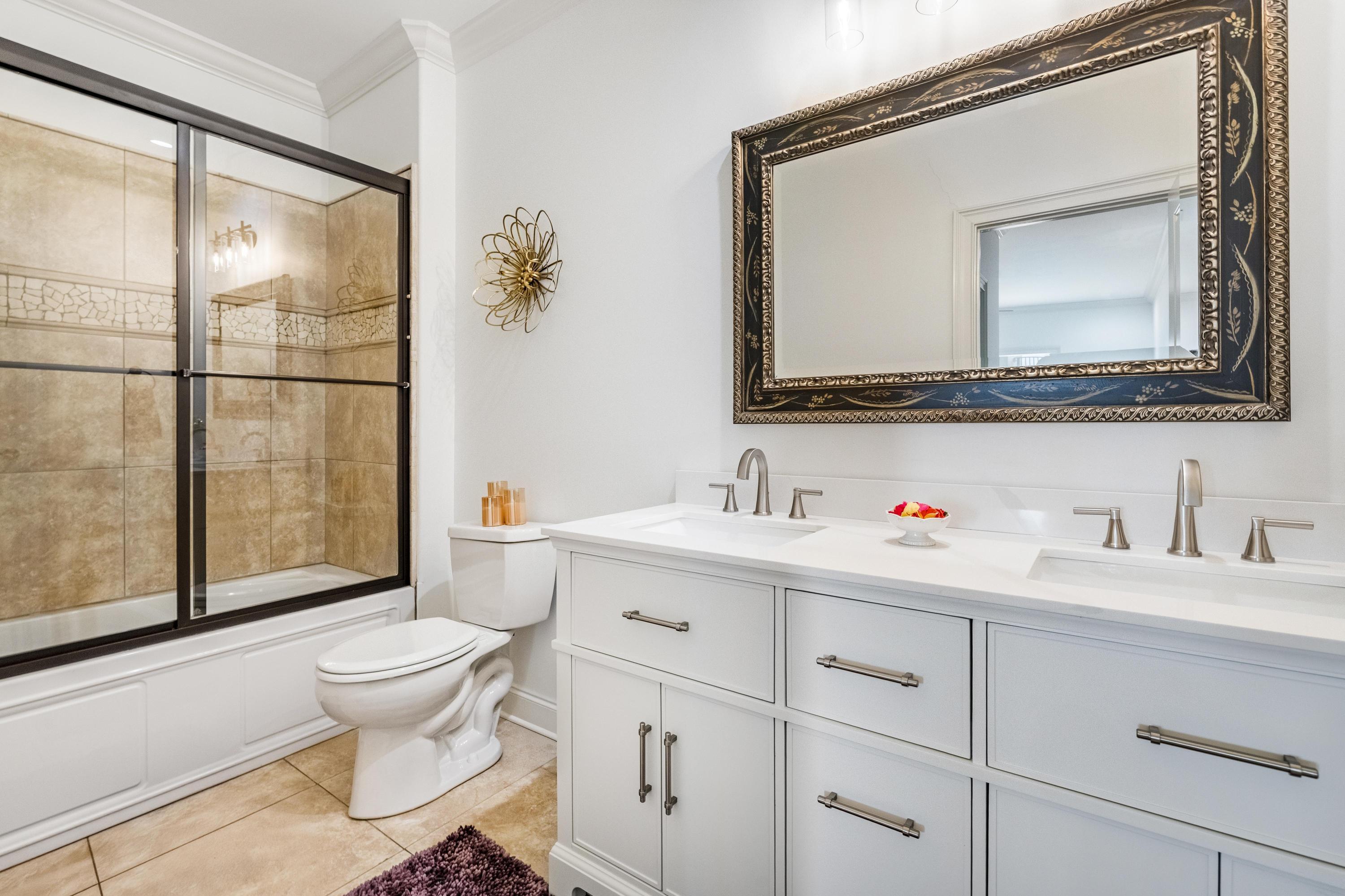 4388 Sailmaker Circle