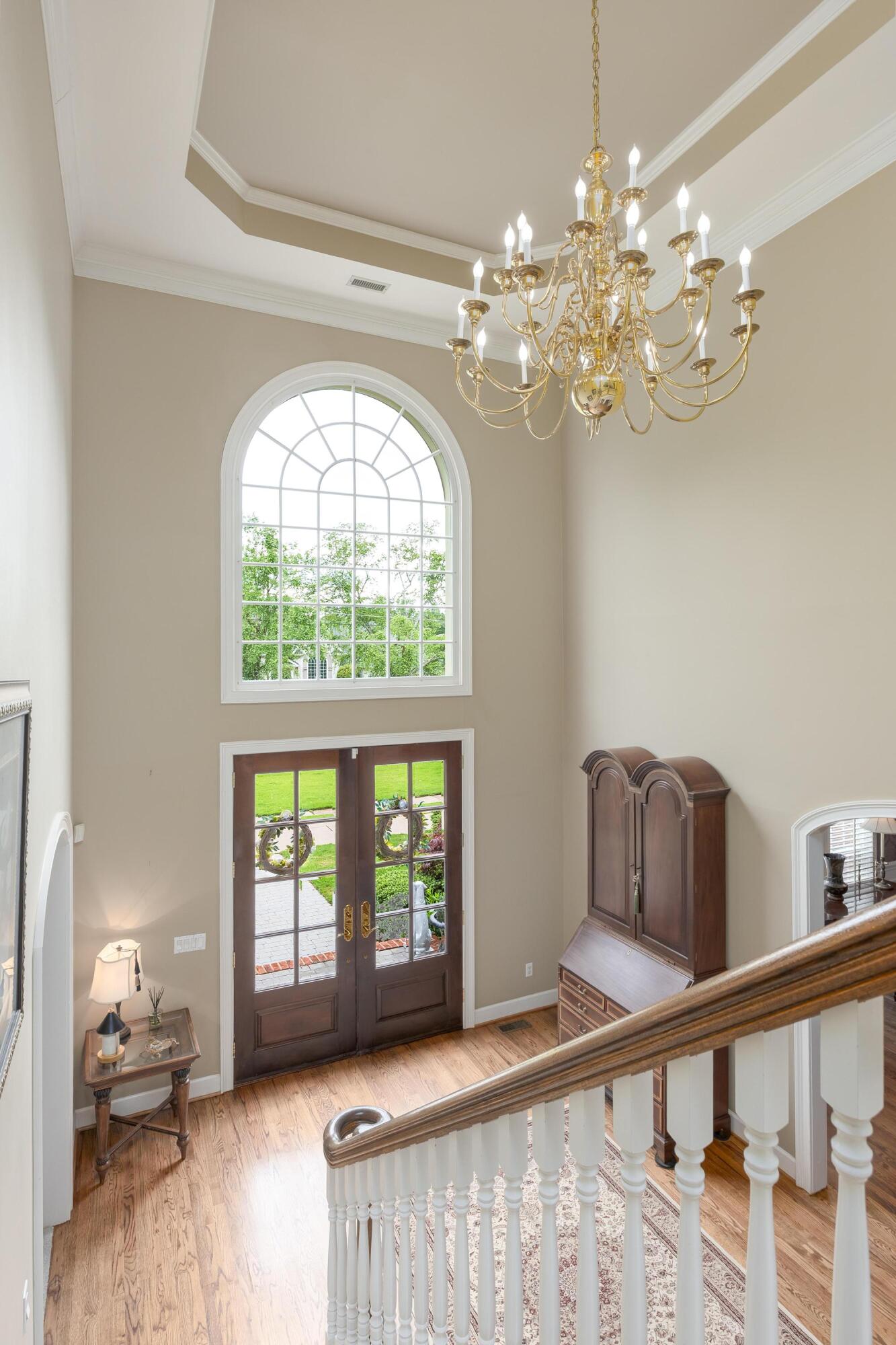5532 Mountain Breeze Drive