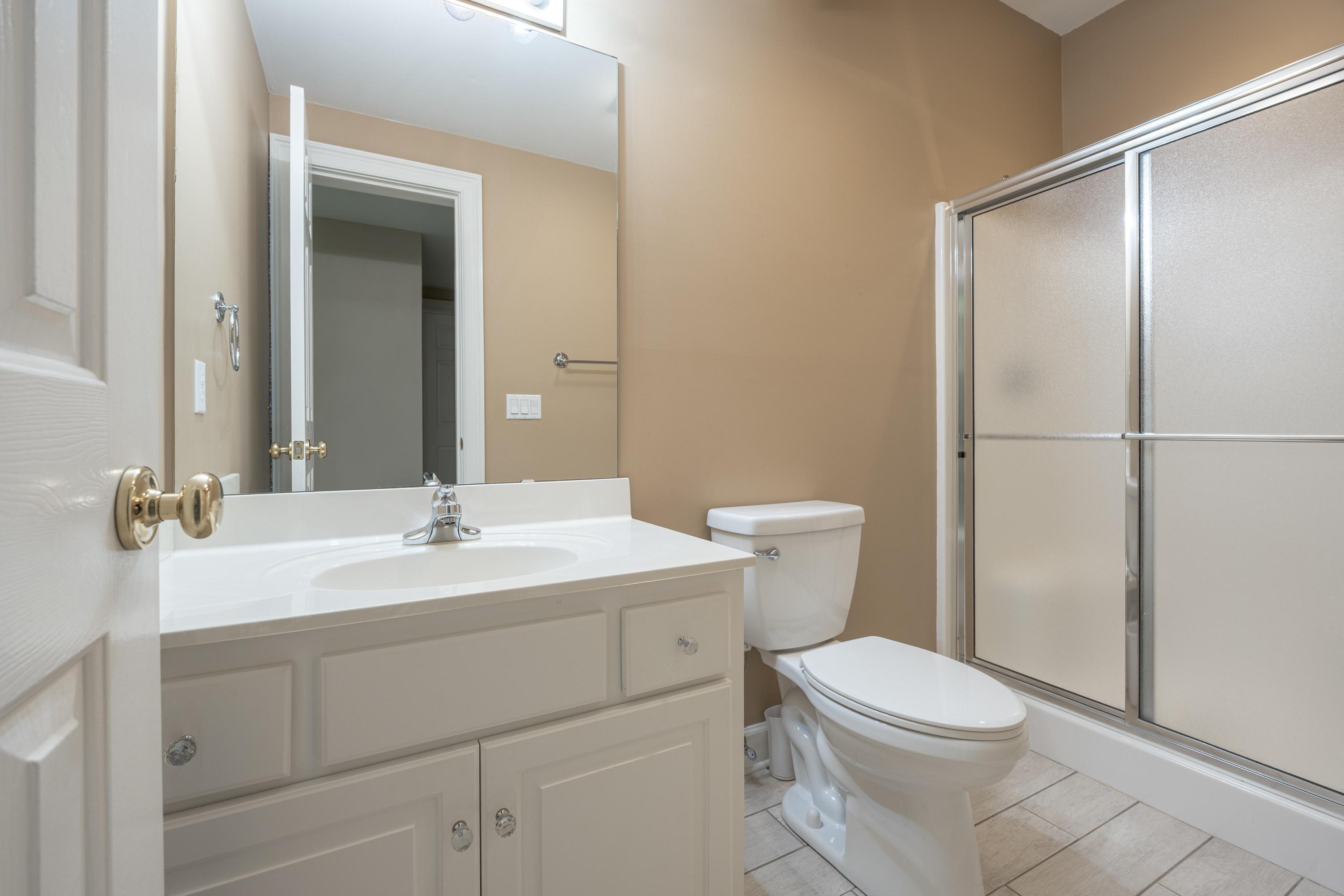 5532 Mountain Breeze Drive