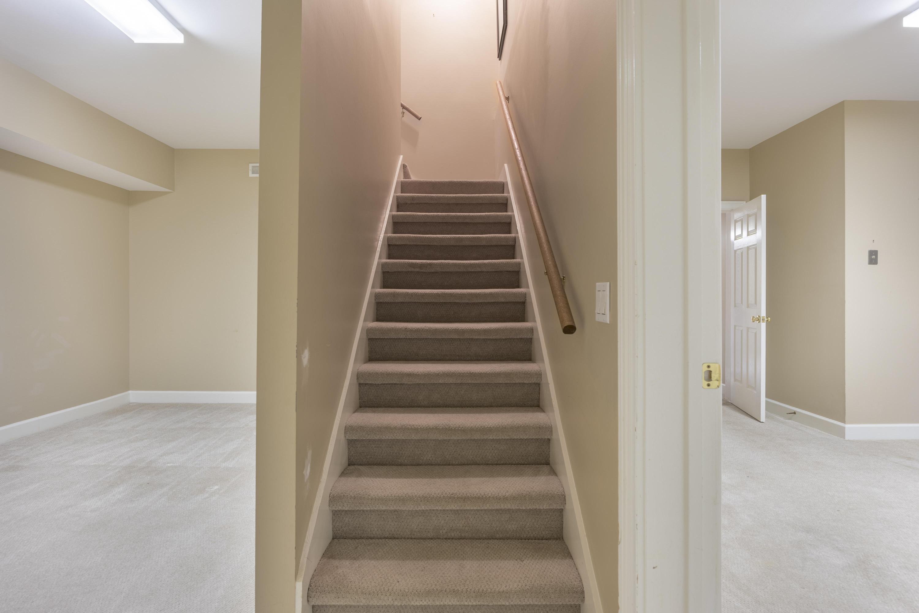 5532 Mountain Breeze Drive