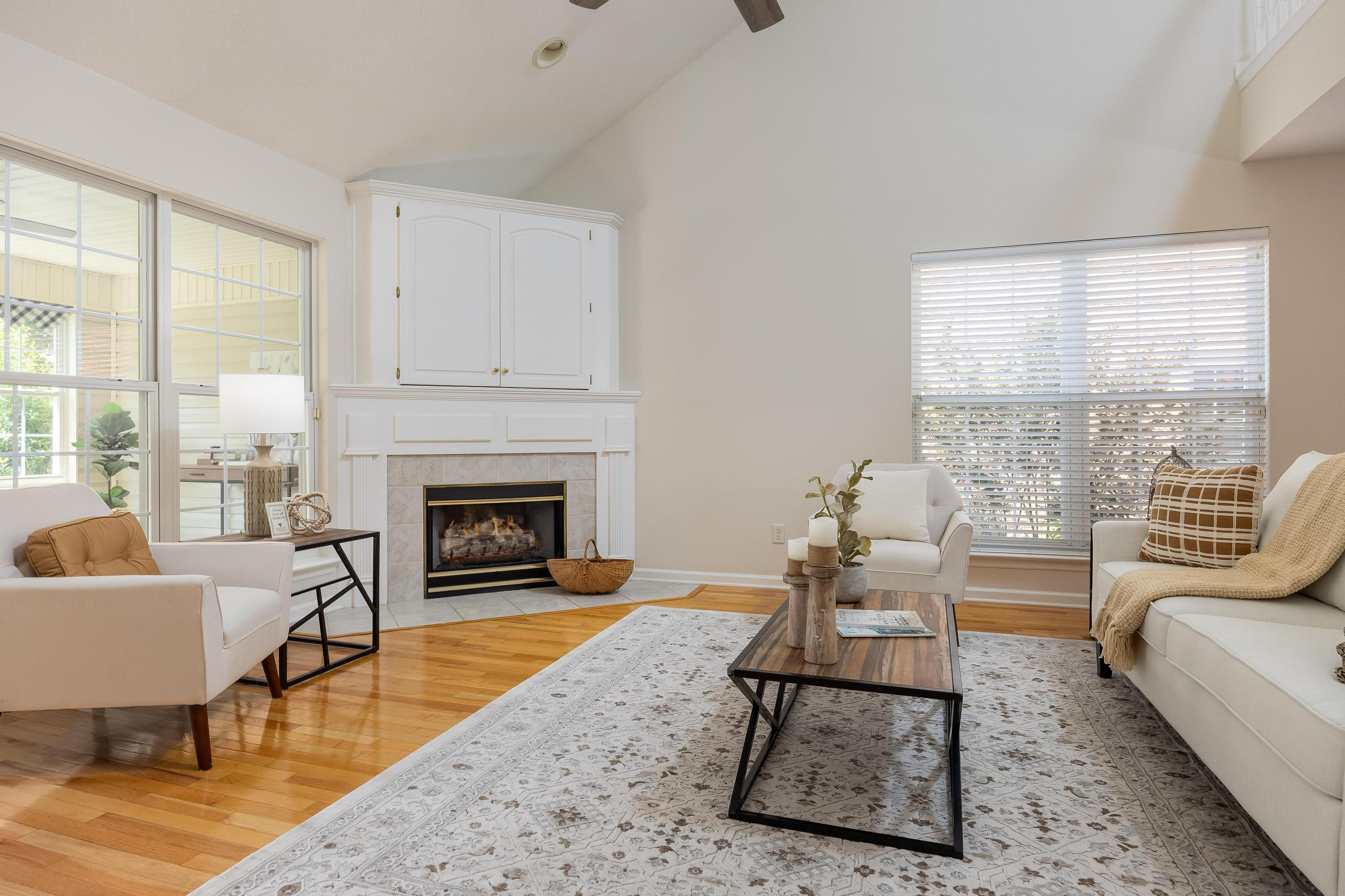 2423 Queens Lace Trail