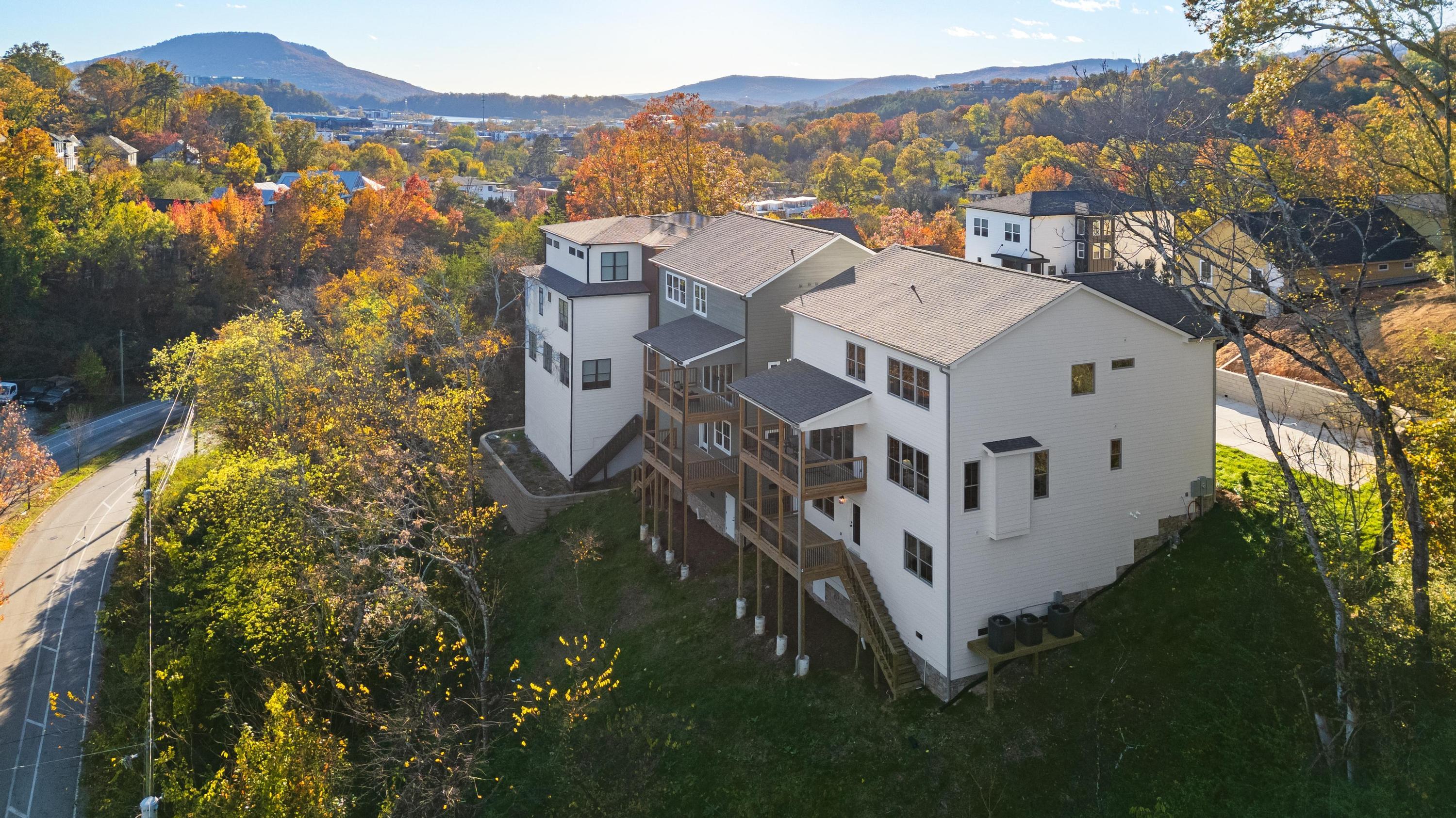 524 Divyan Court