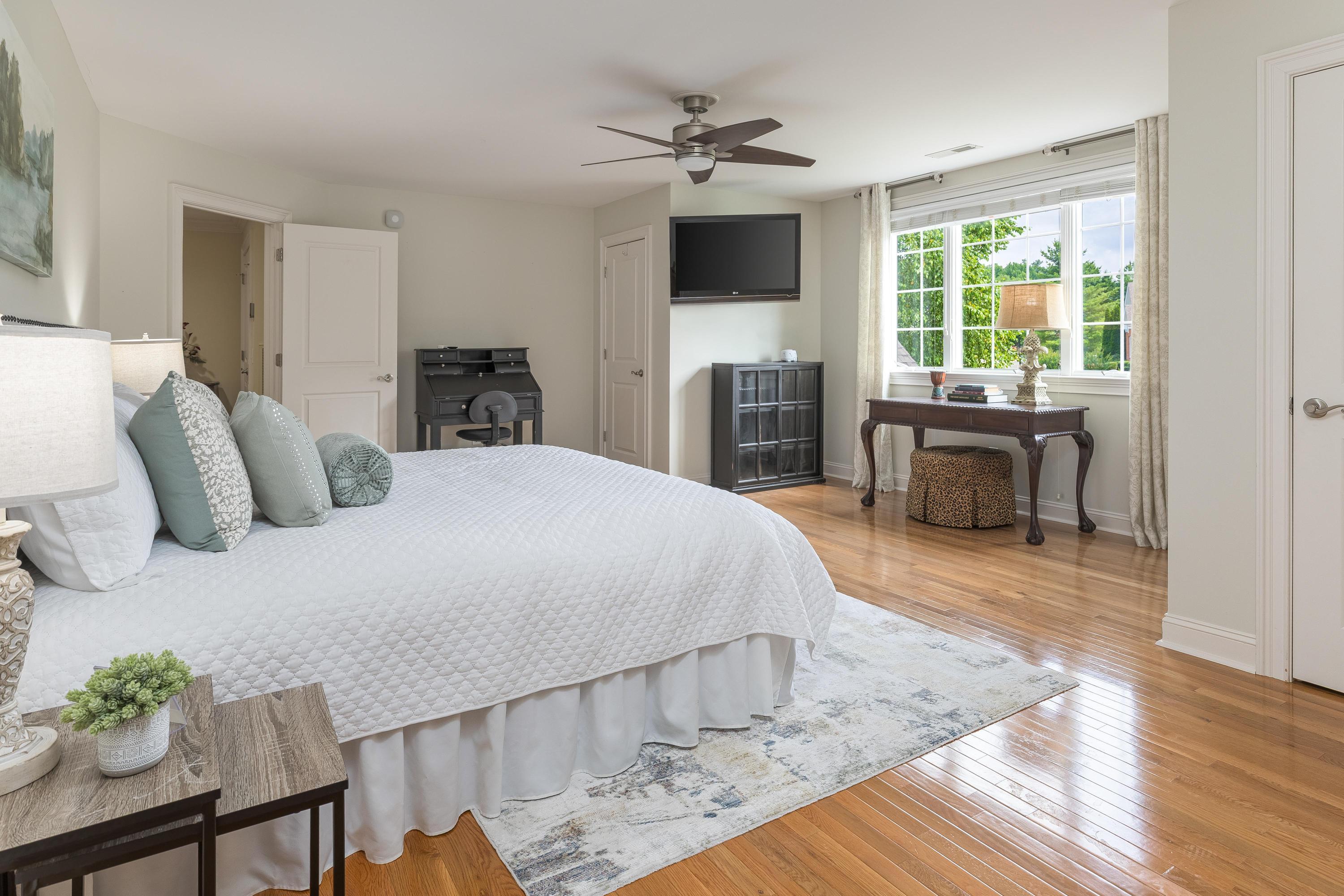 9431 Windrose Circle