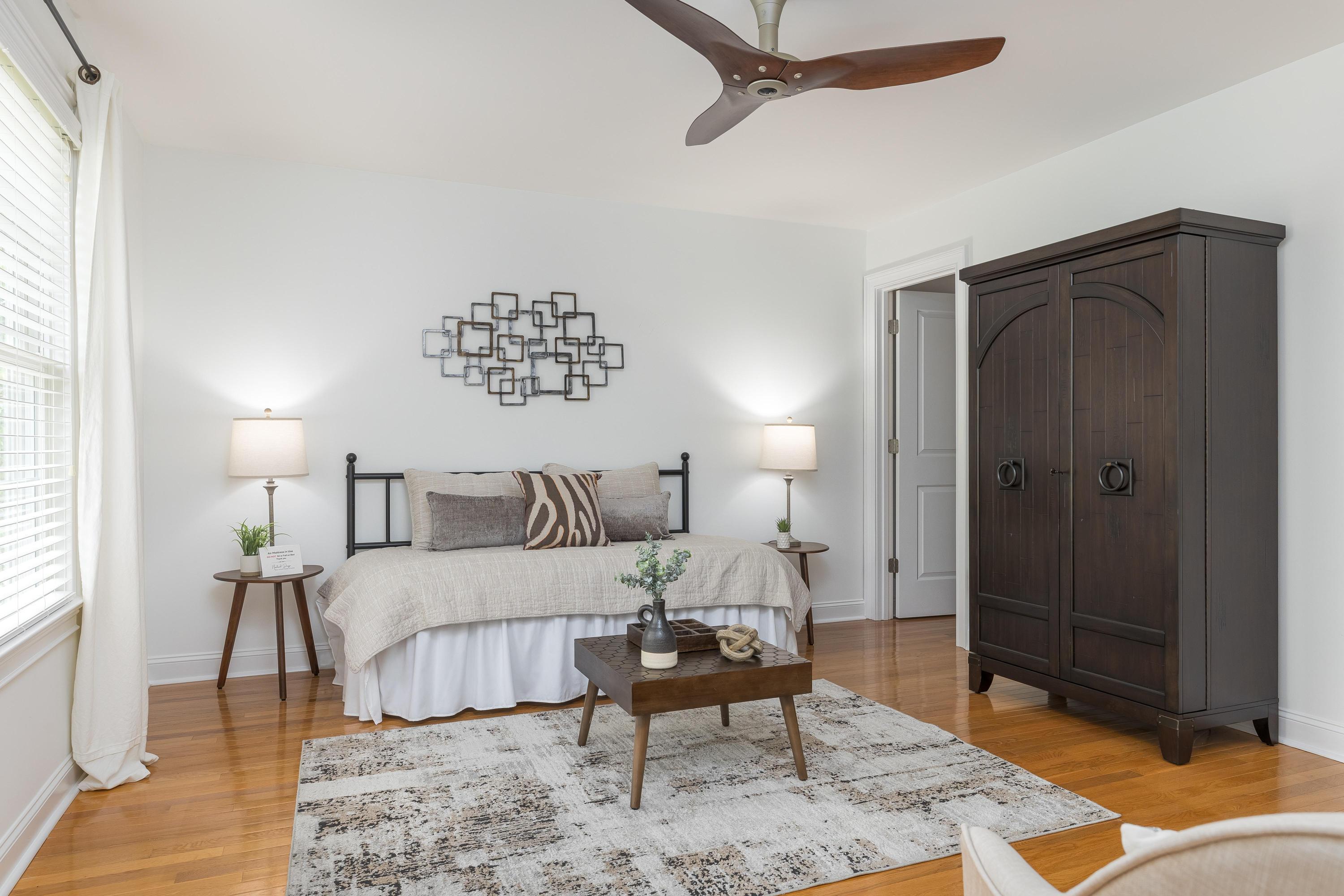 9431 Windrose Circle