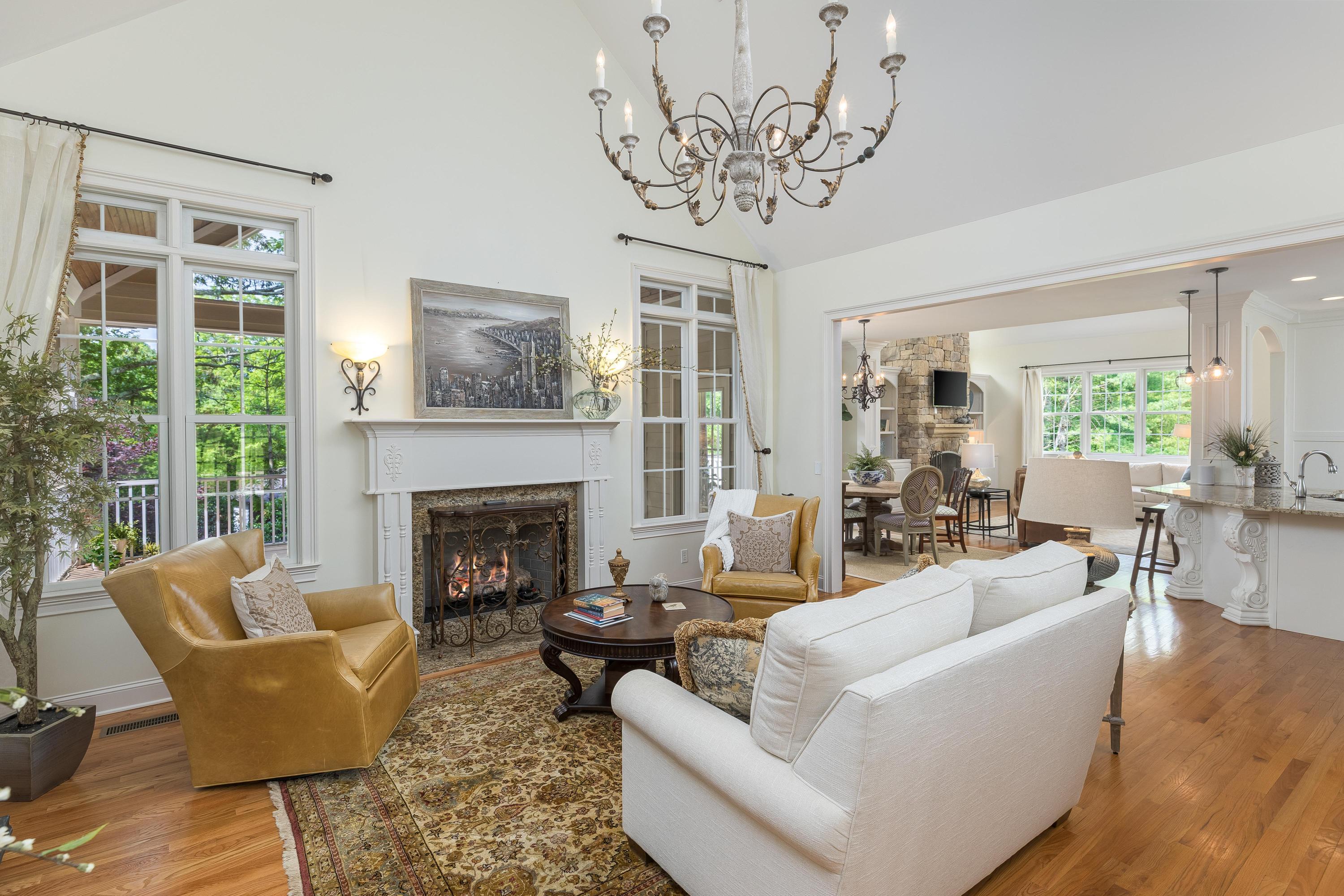 9431 Windrose Circle