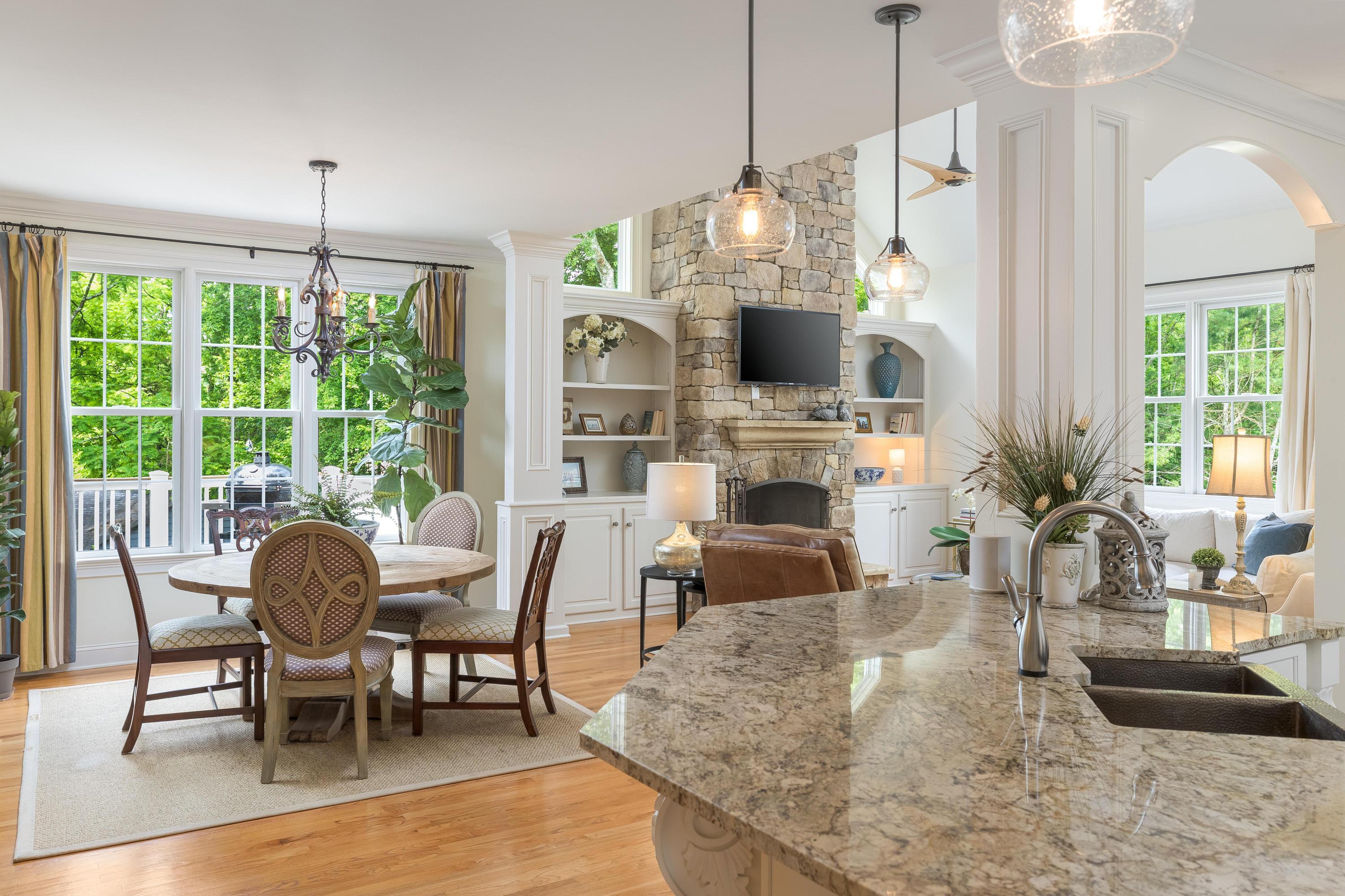 9431 Windrose Circle