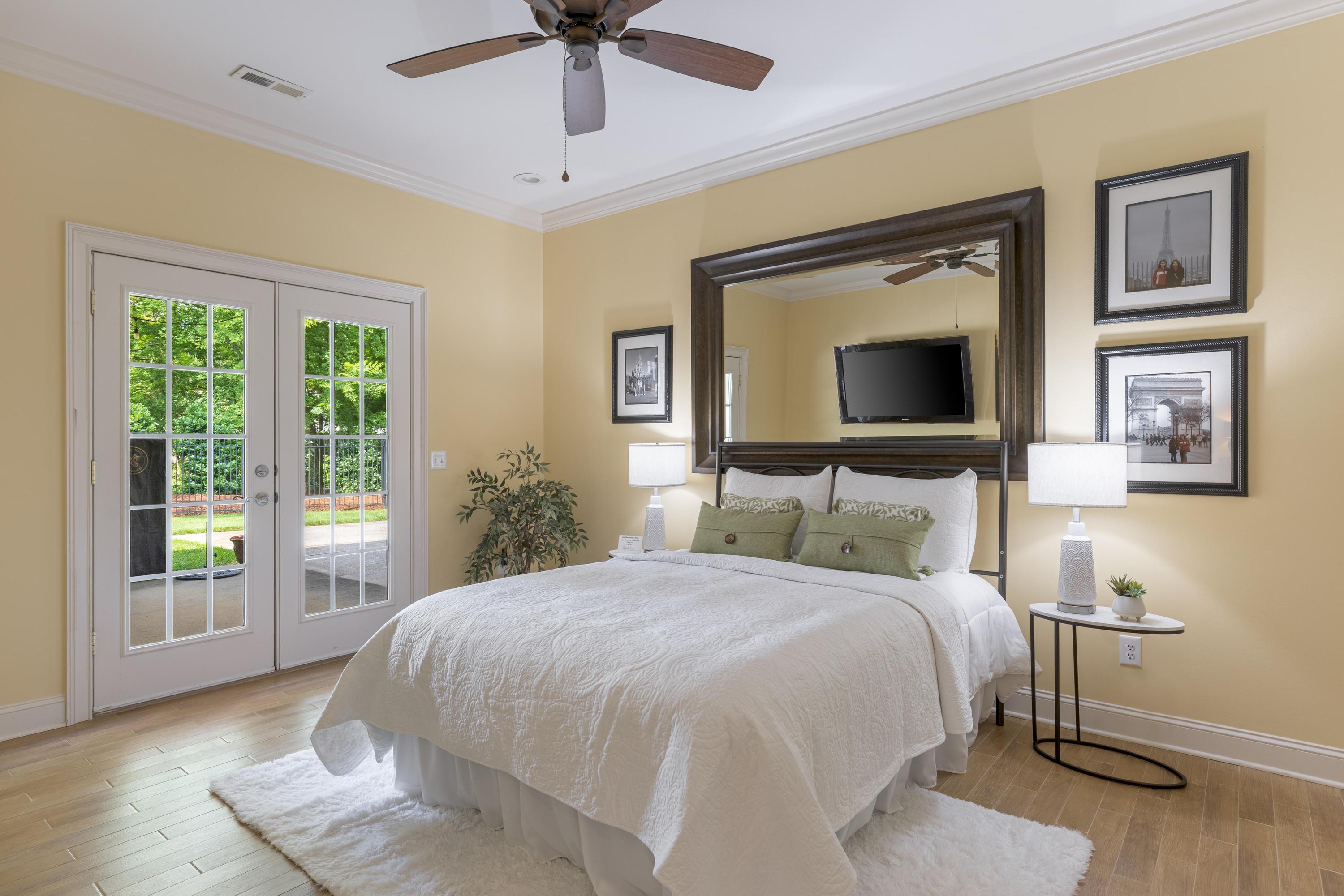 9431 Windrose Circle