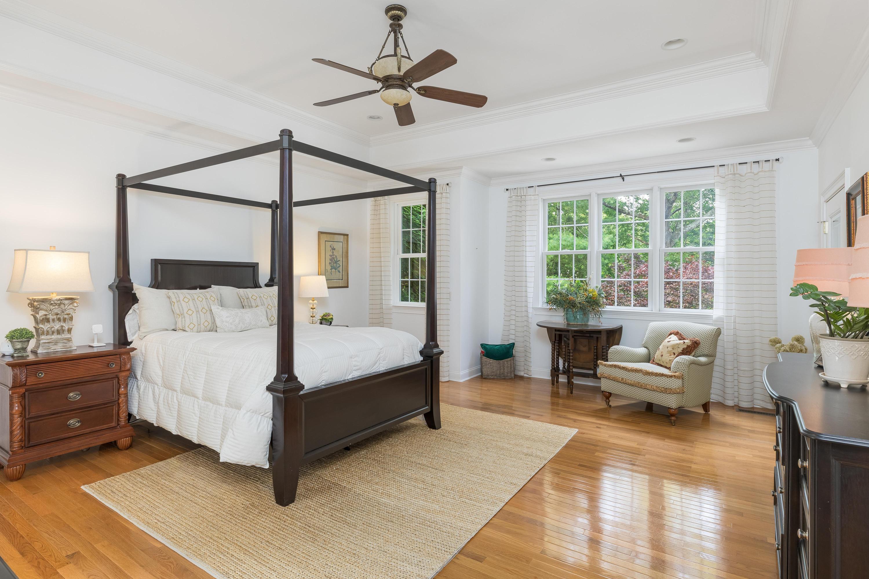 9431 Windrose Circle