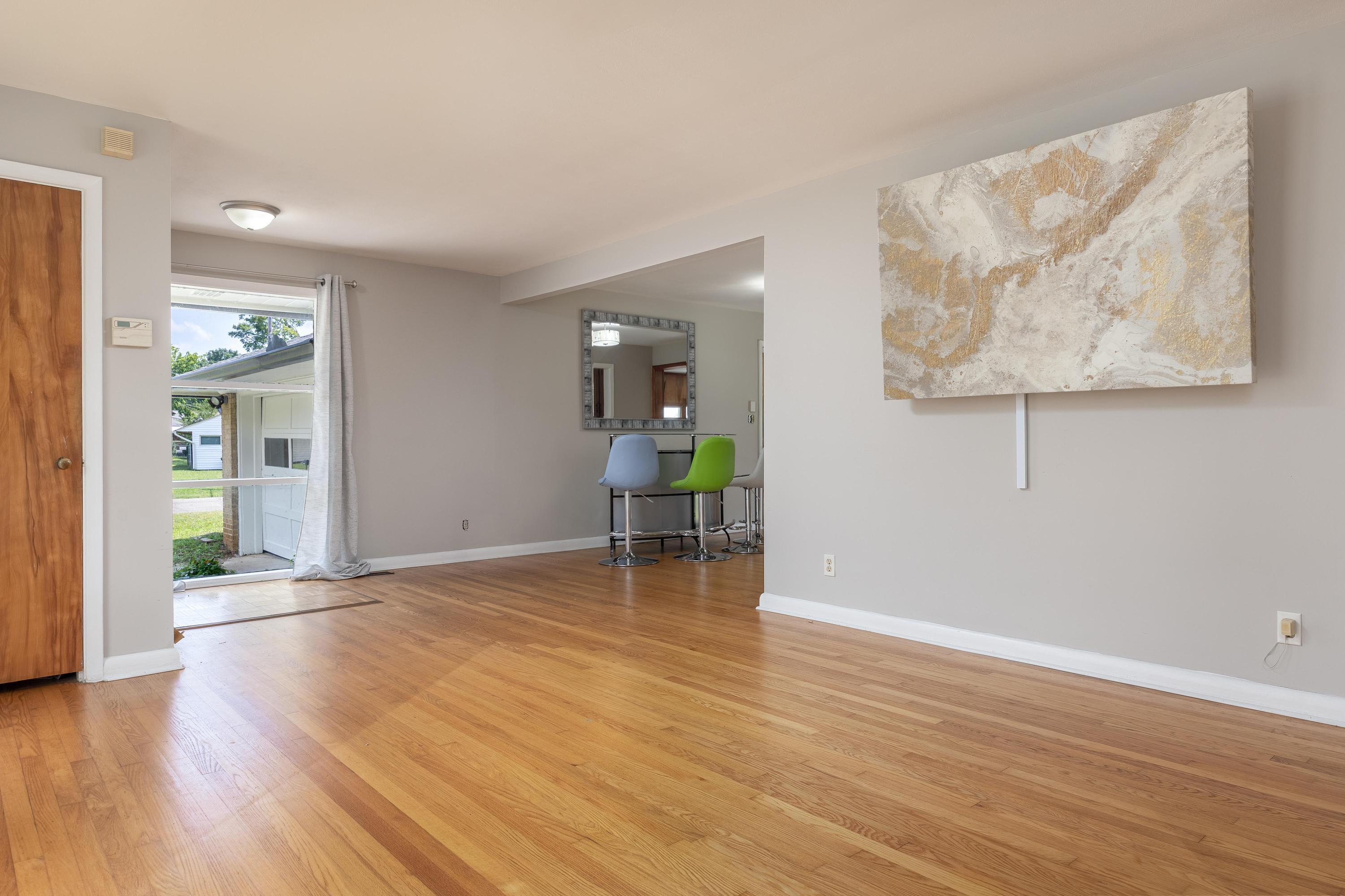 4412 Live Oak Lane