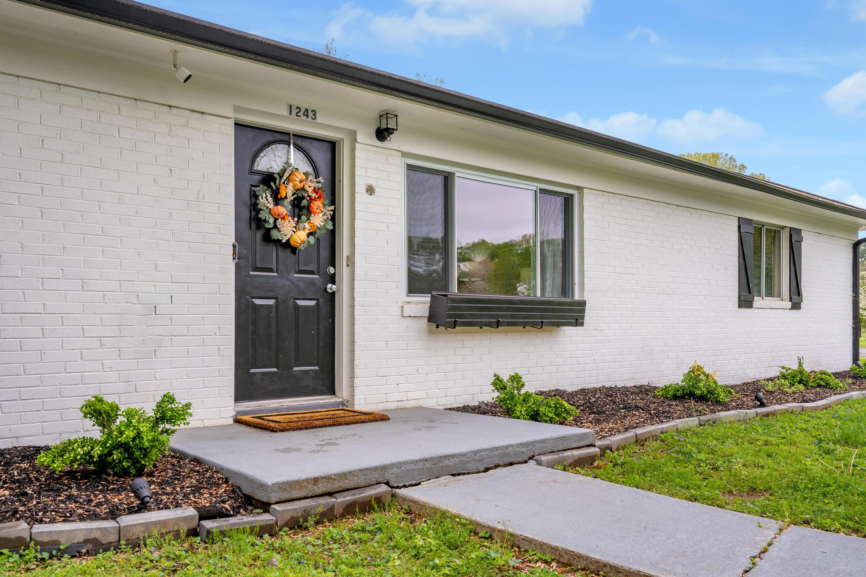 1243 Durham Drive