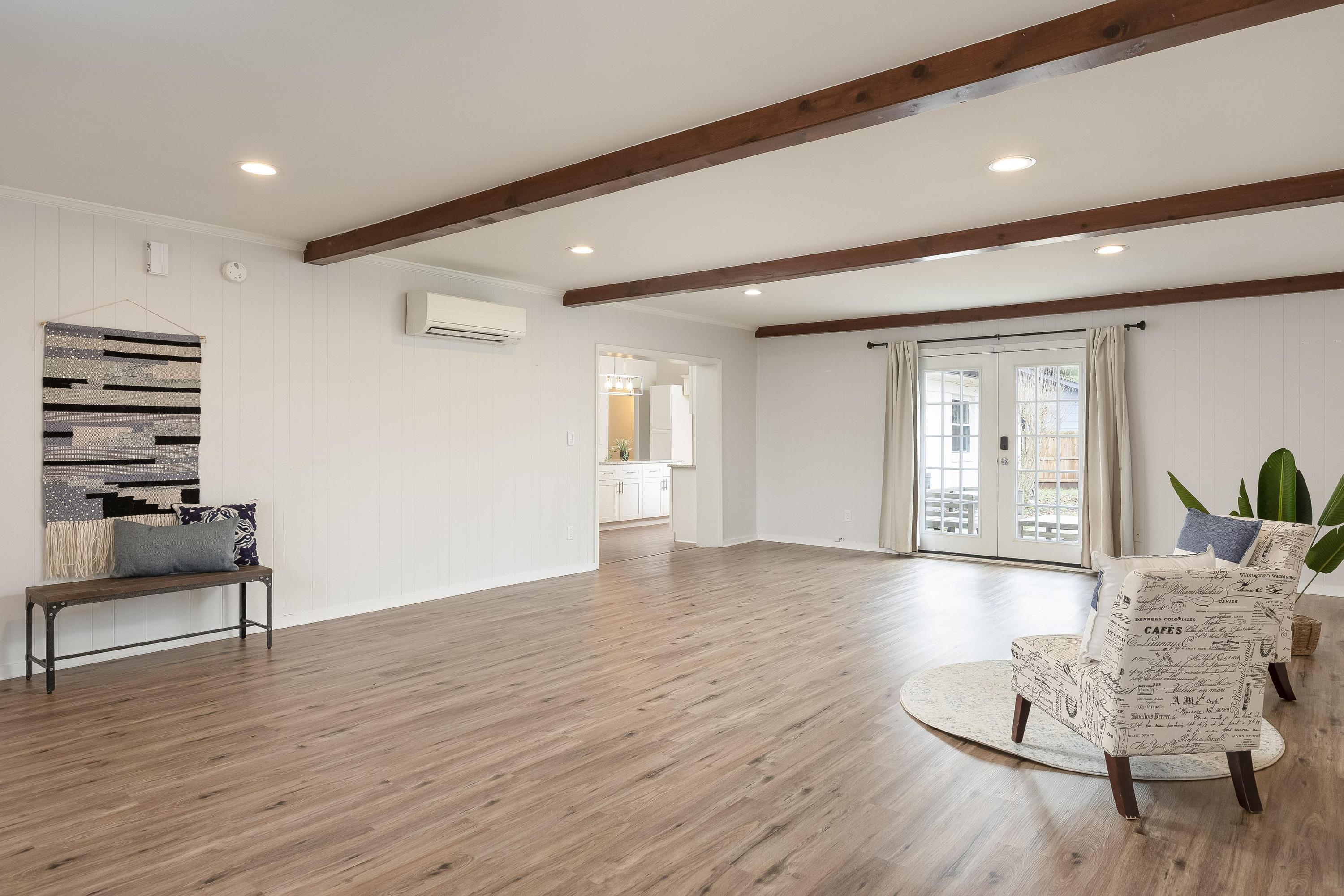 1243 Durham Drive
