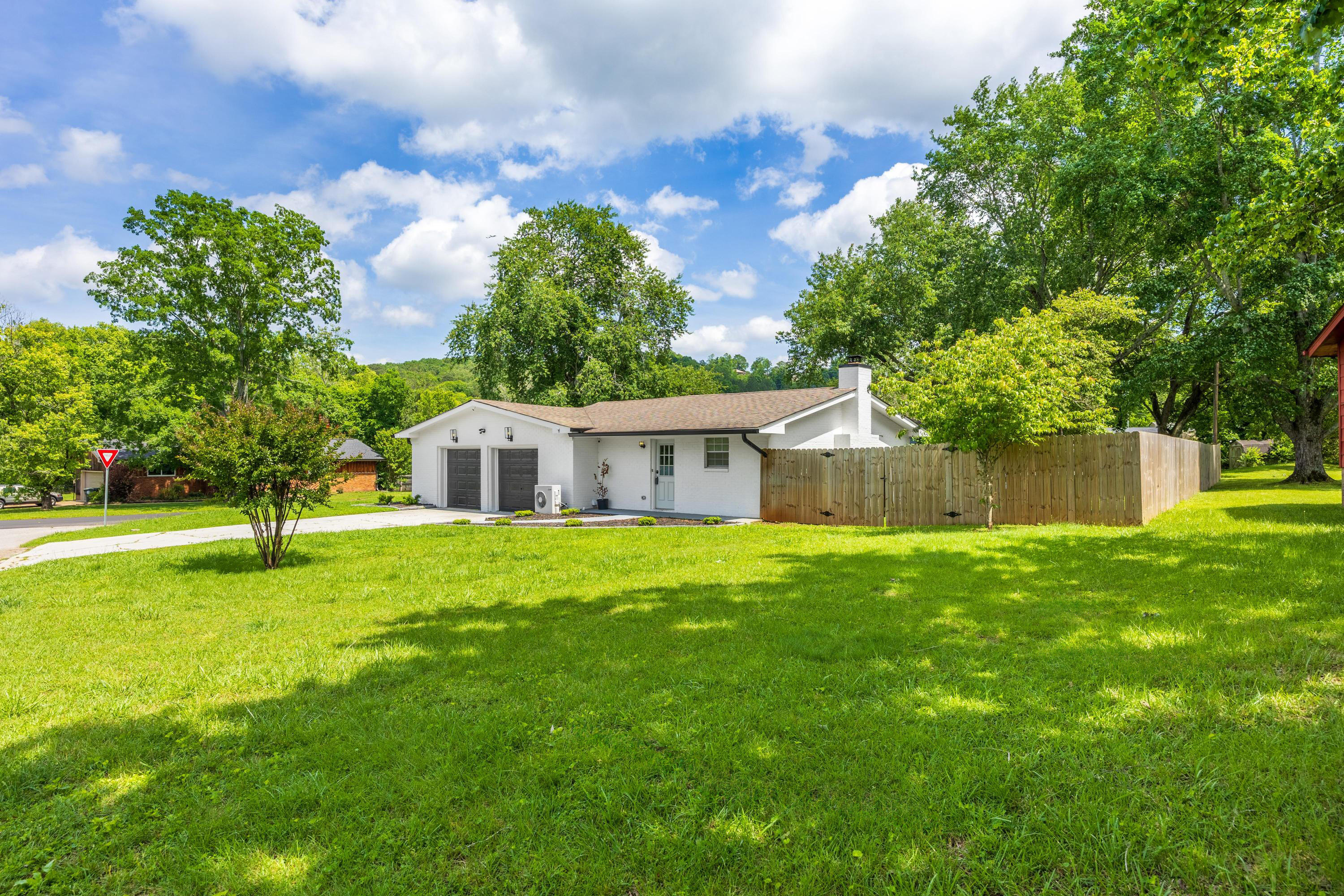 1243 Durham Drive