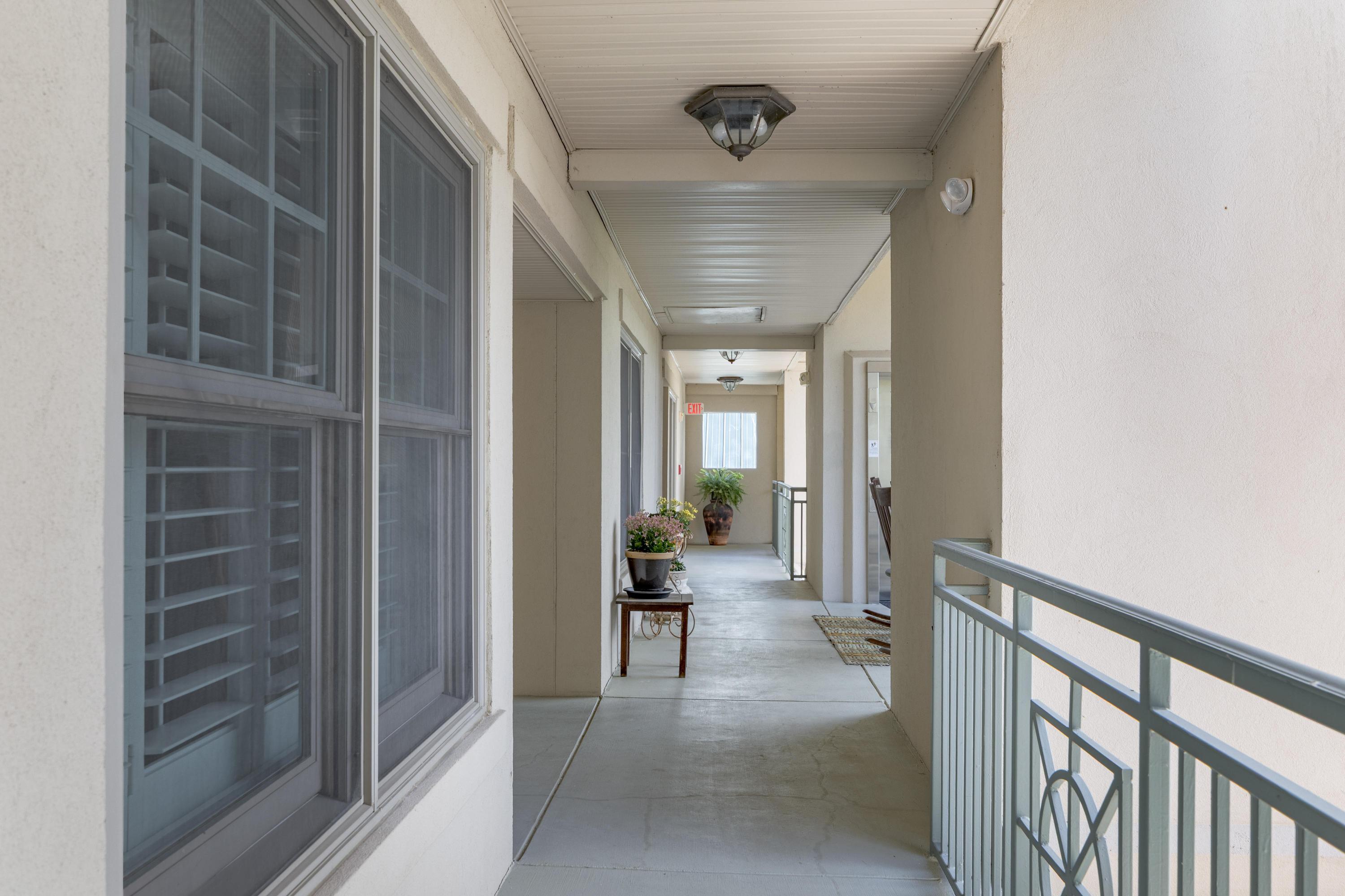 737 Battery Place, 301
