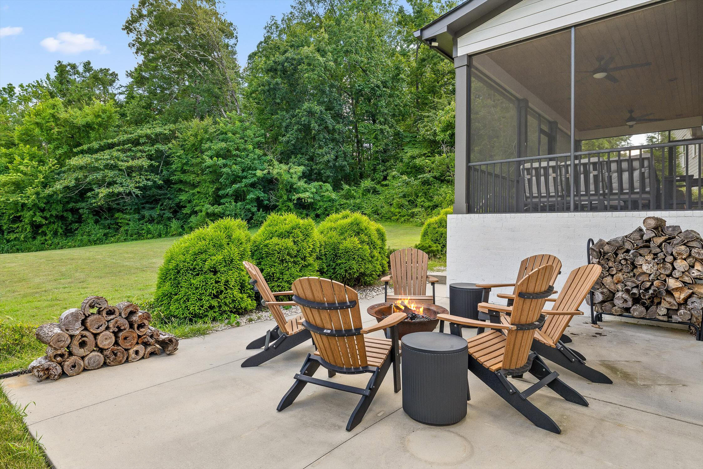 4597 Sailmaker Circle