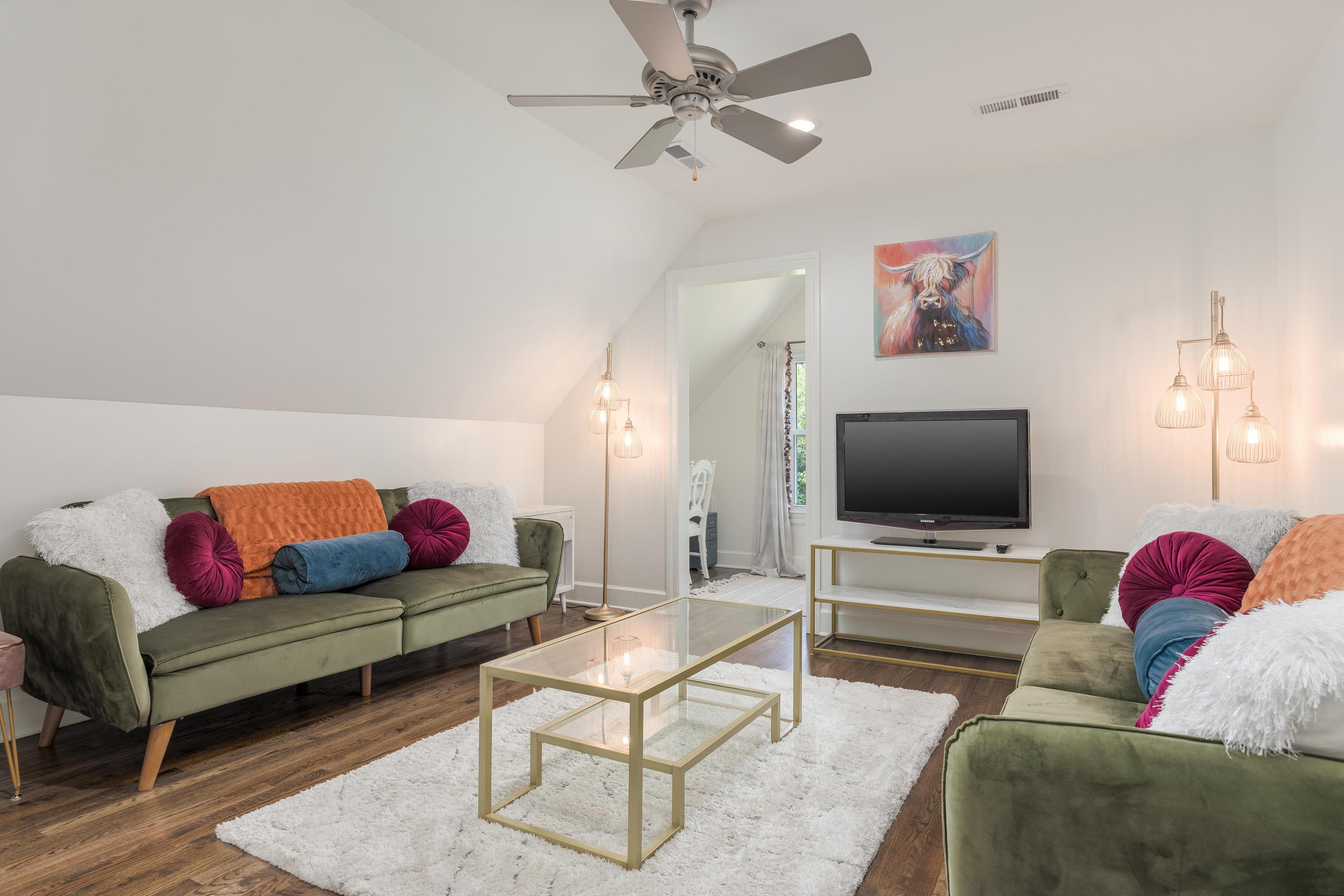 10280 Card Road