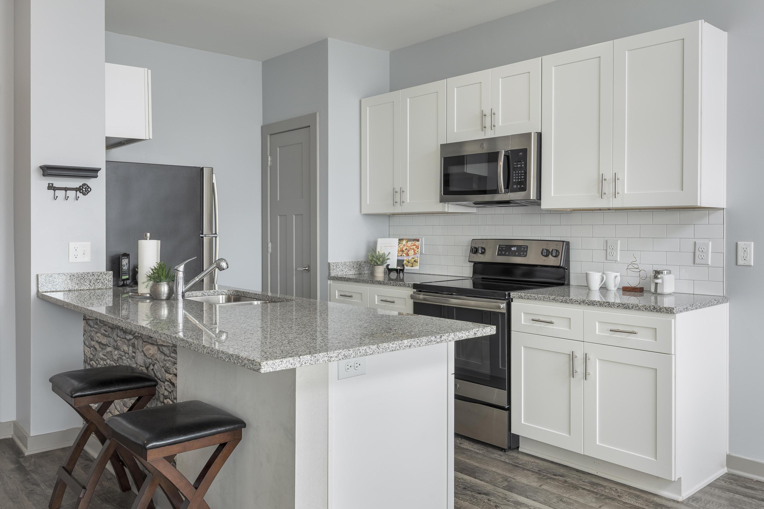 782 Riverfront Parkway, 402