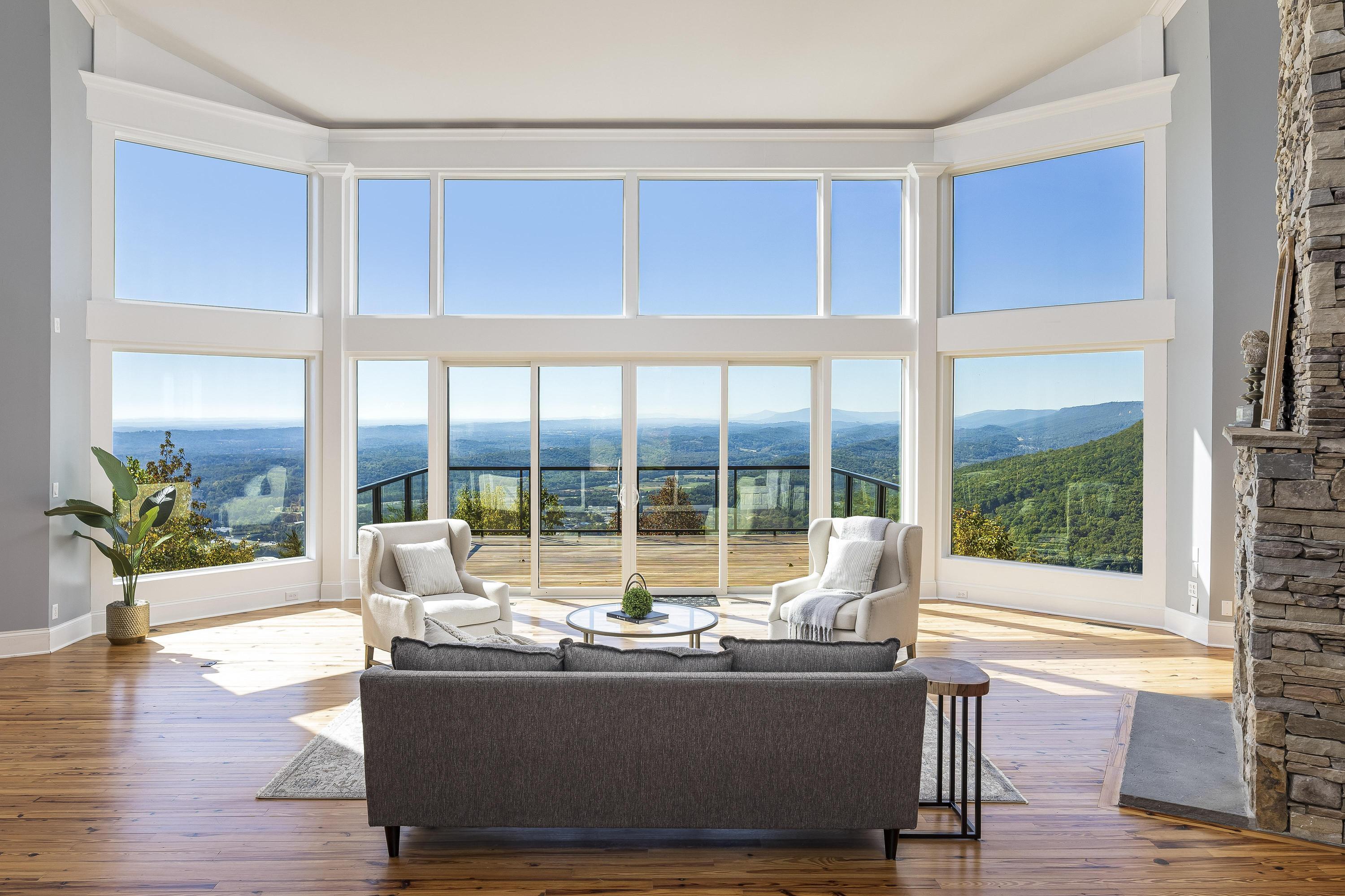 921 Rose Marie Court