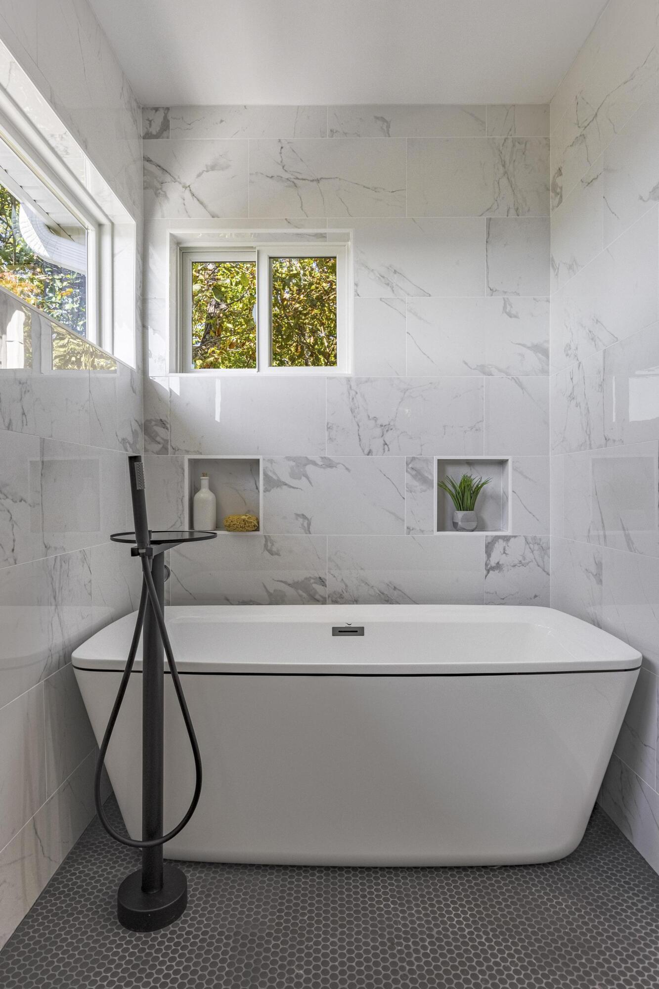 921 Rose Marie Court