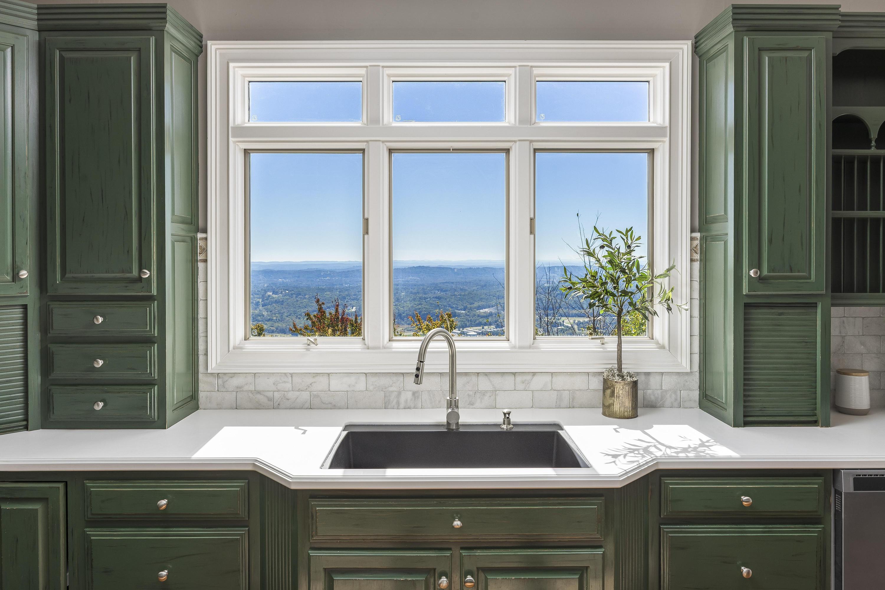 921 Rose Marie Court