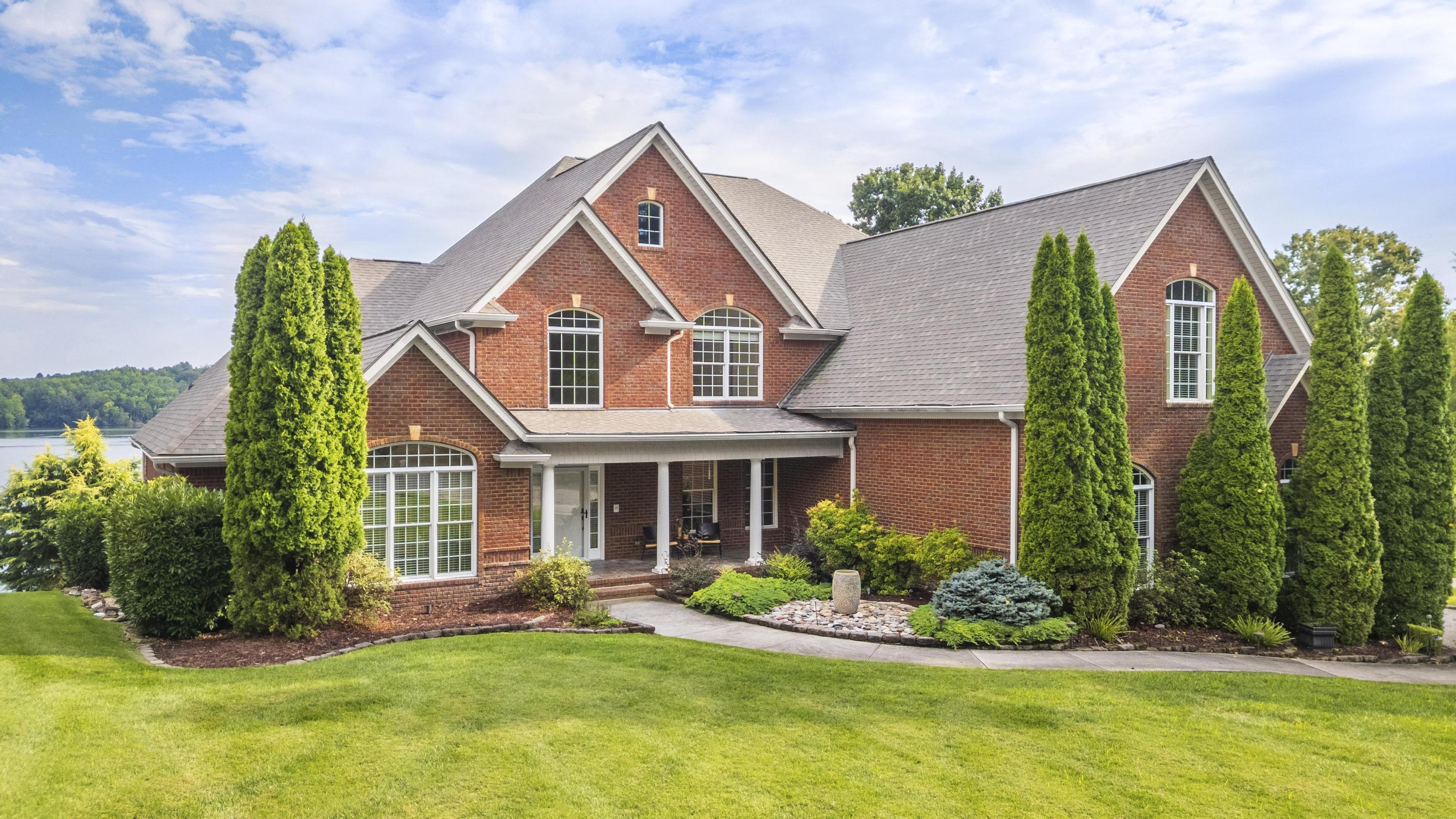 12004 Oak Cove Lane