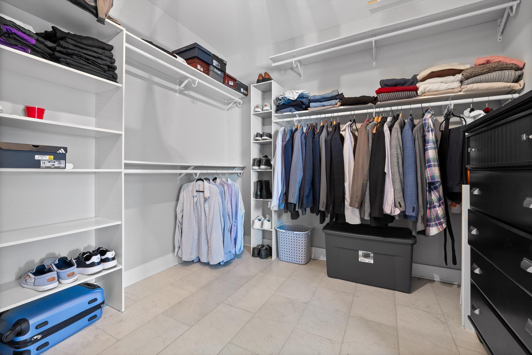 4581 Sailmaker Circle