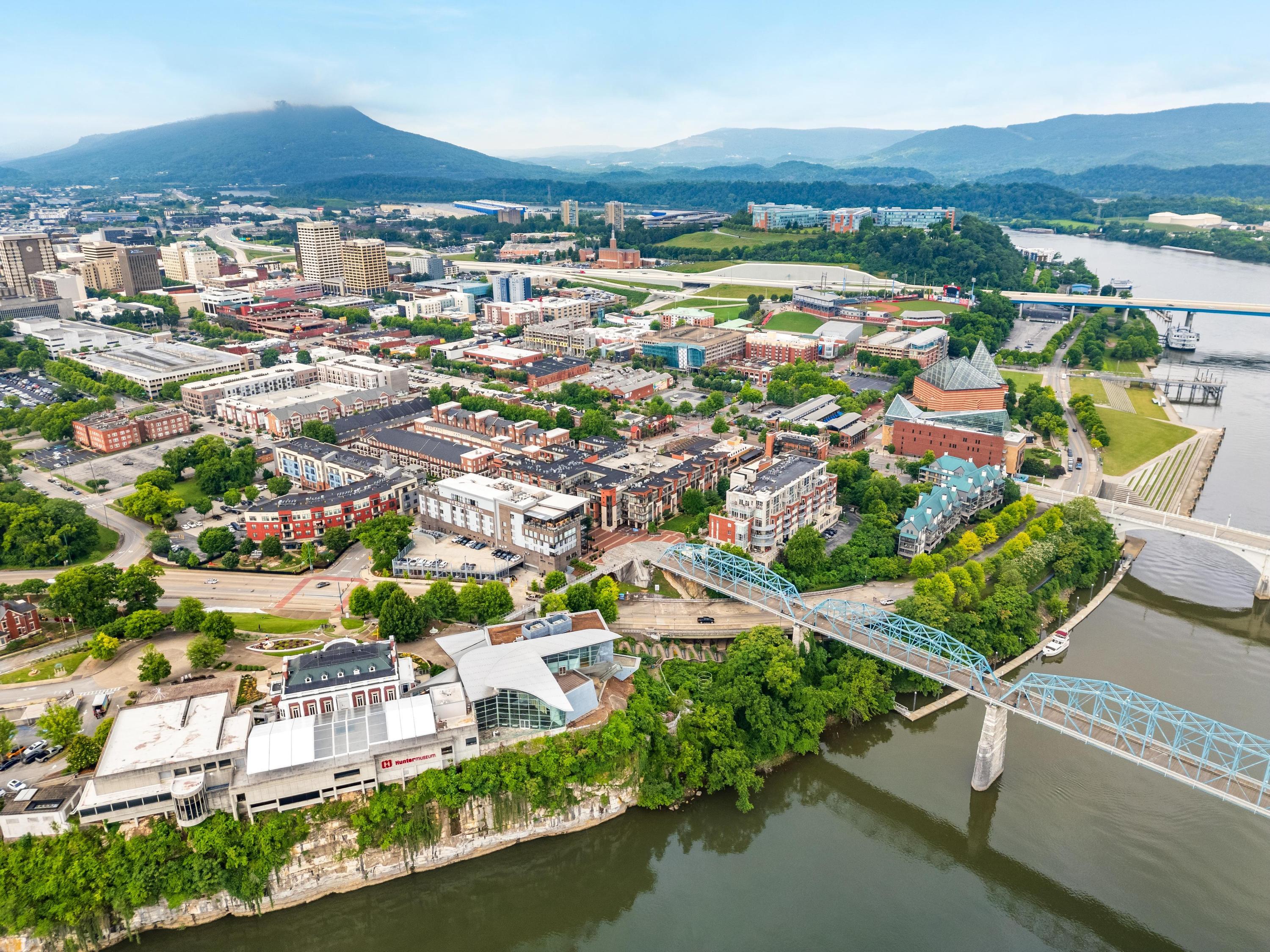 129 Walnut Street, 319