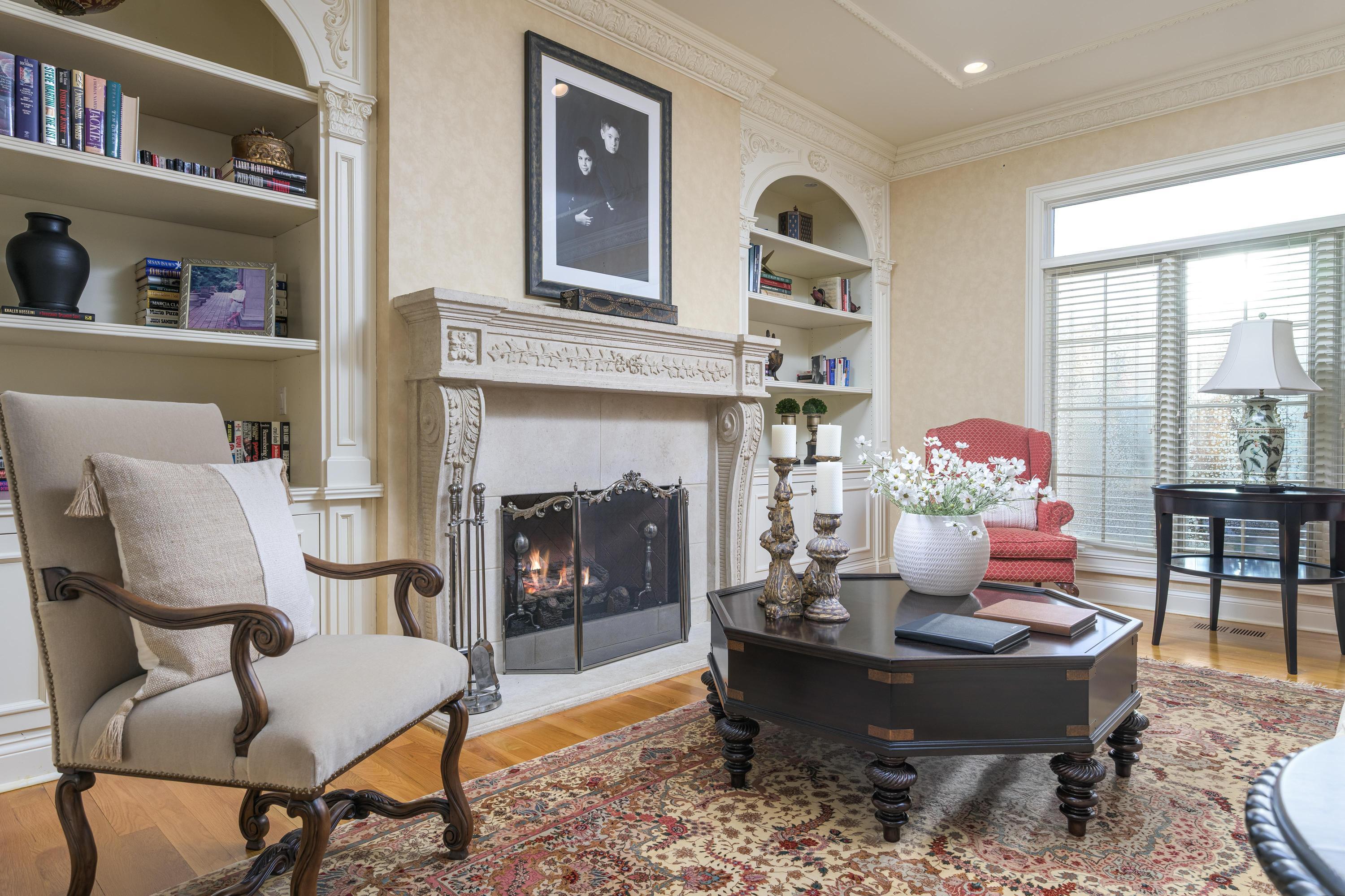 5636 Mountain Breeze Drive