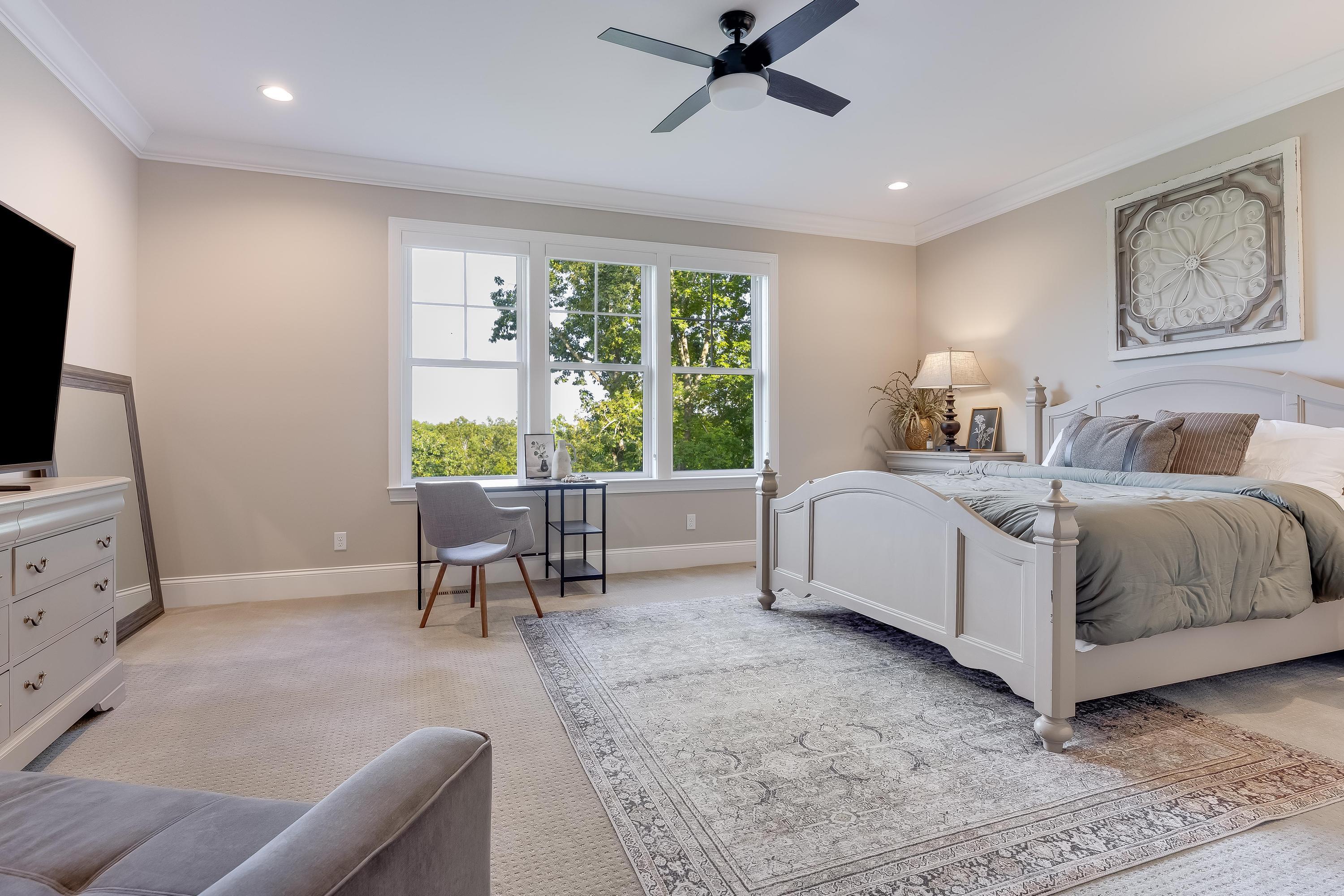 2214 Horizons View Drive