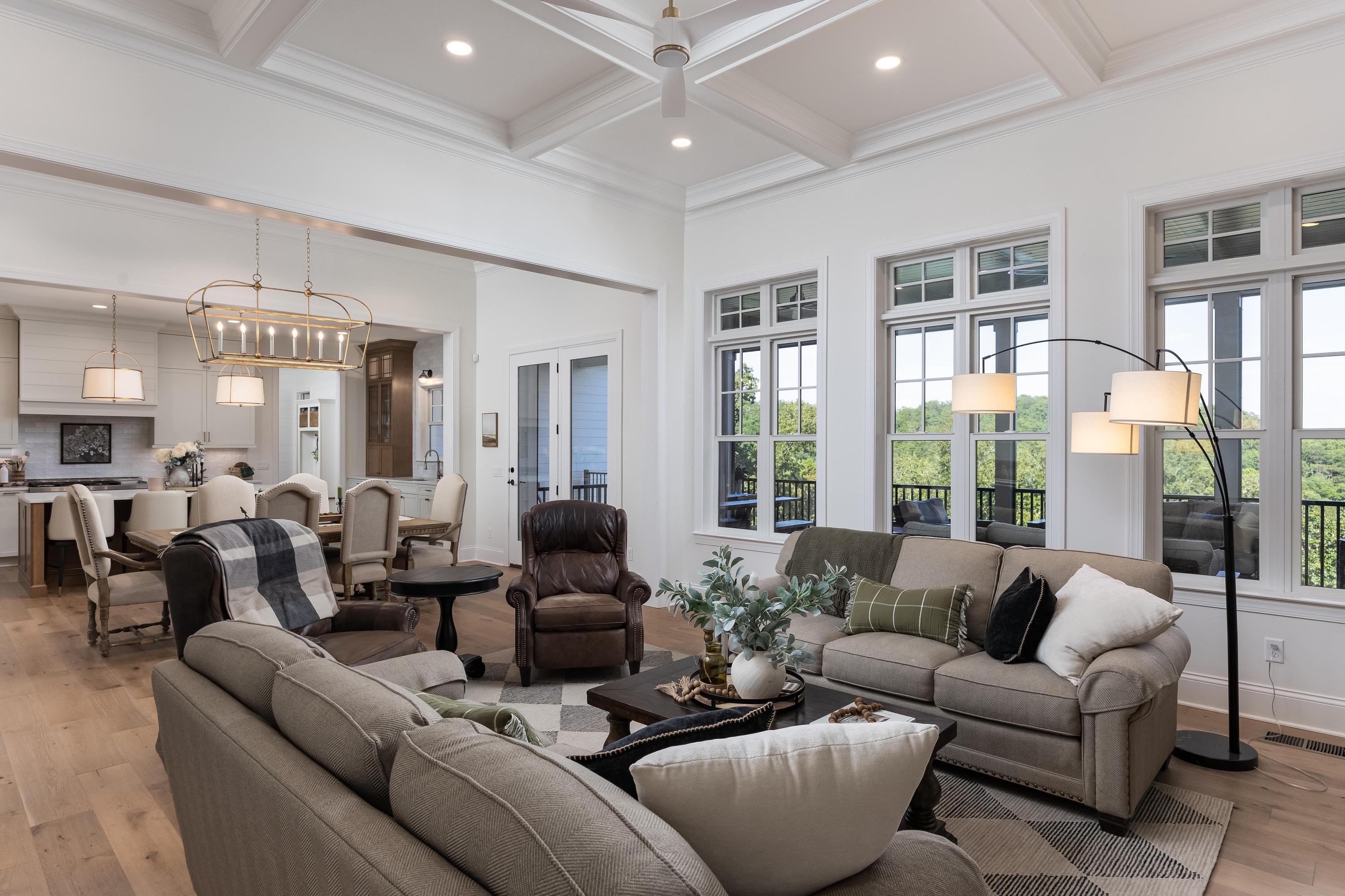 2214 Horizons View Drive