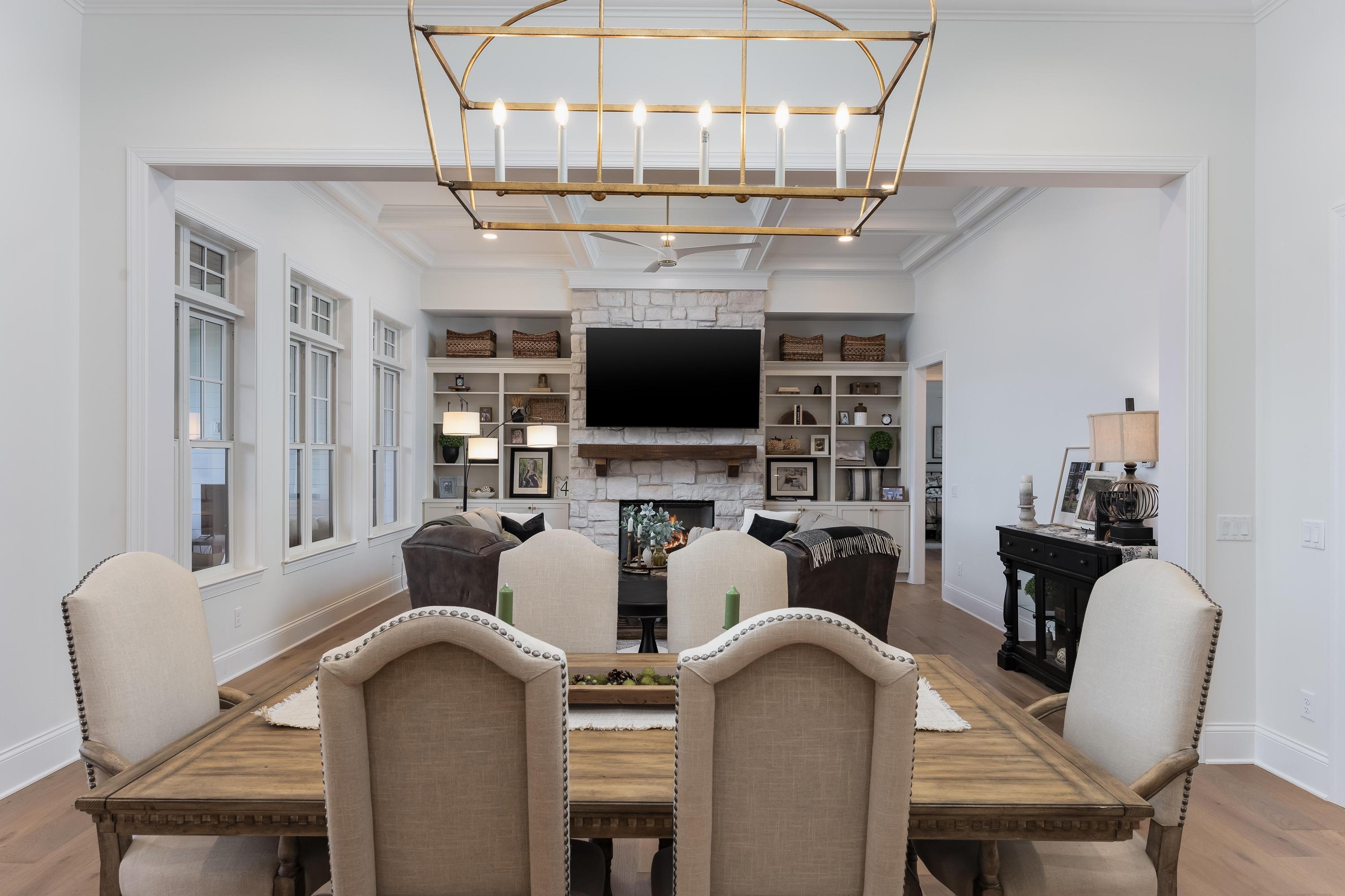 2214 Horizons View Drive